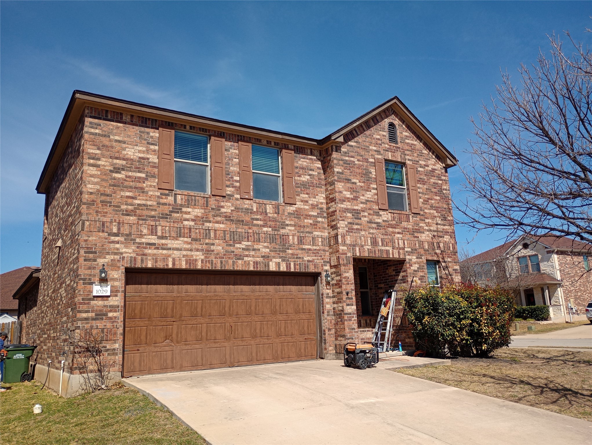 Listing photo 1