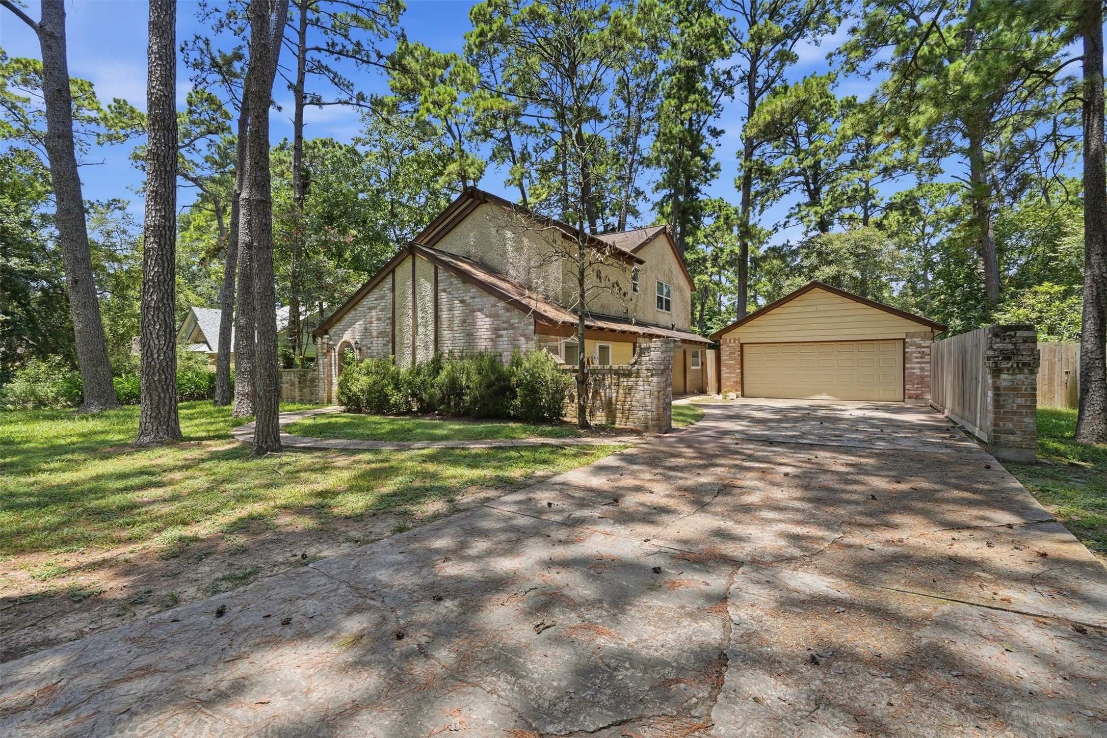 Listing photo 3