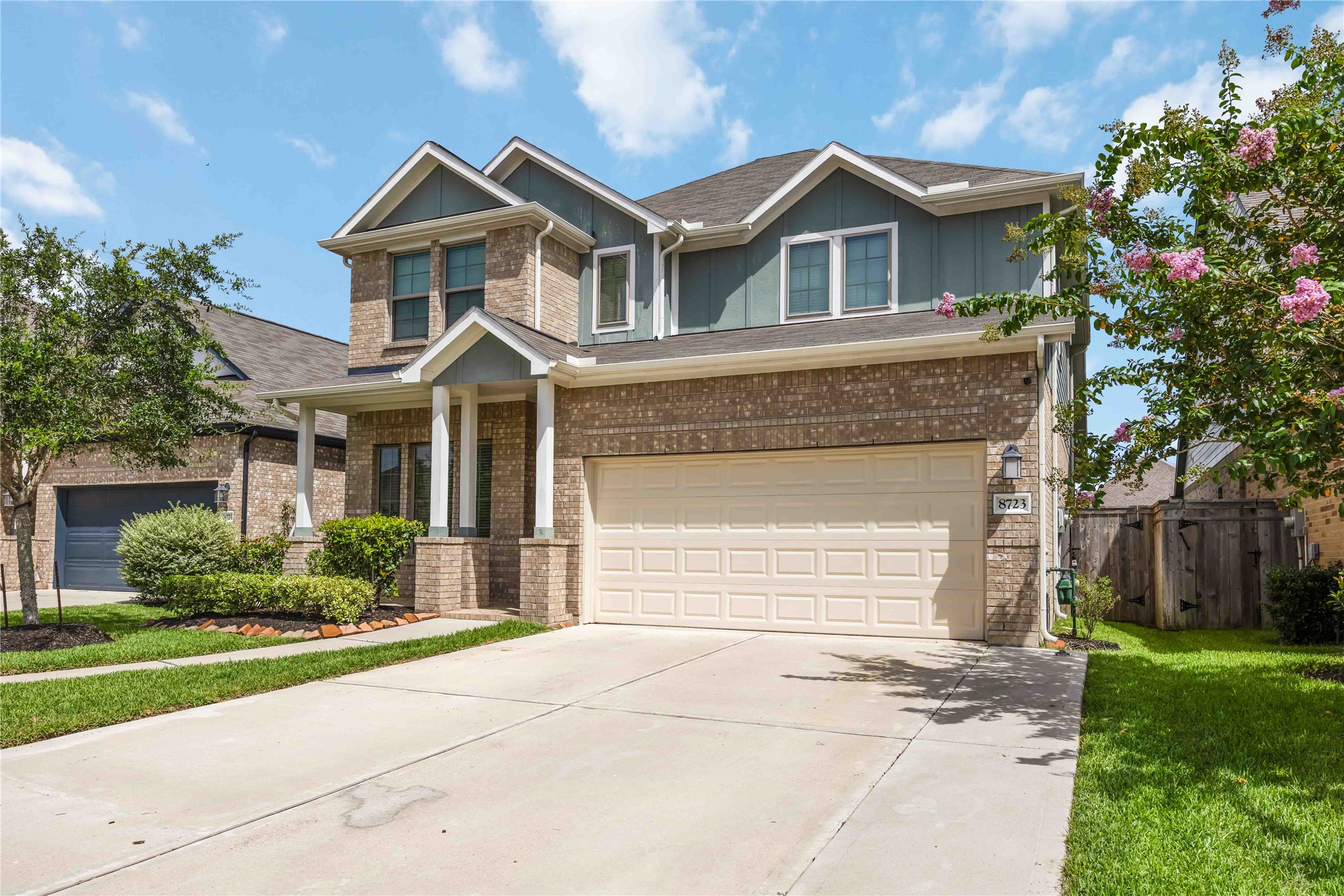 Listing photo 1