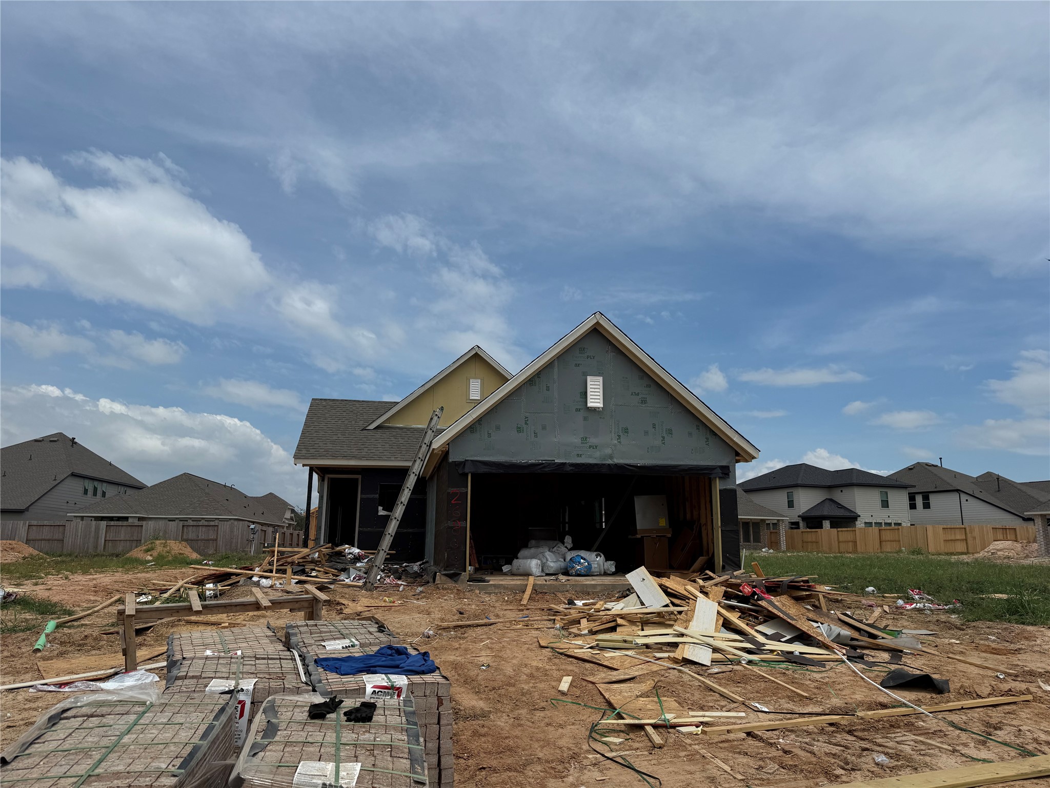 Listing photo 1
