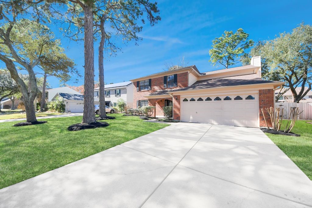 Listing photo 1