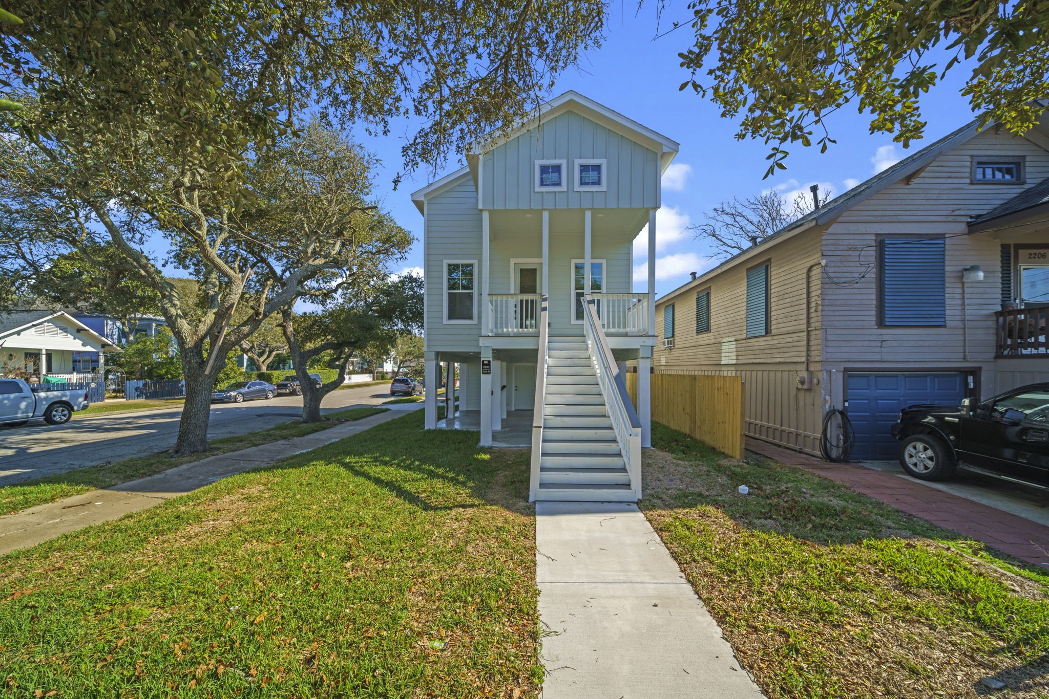 Listing photo 3