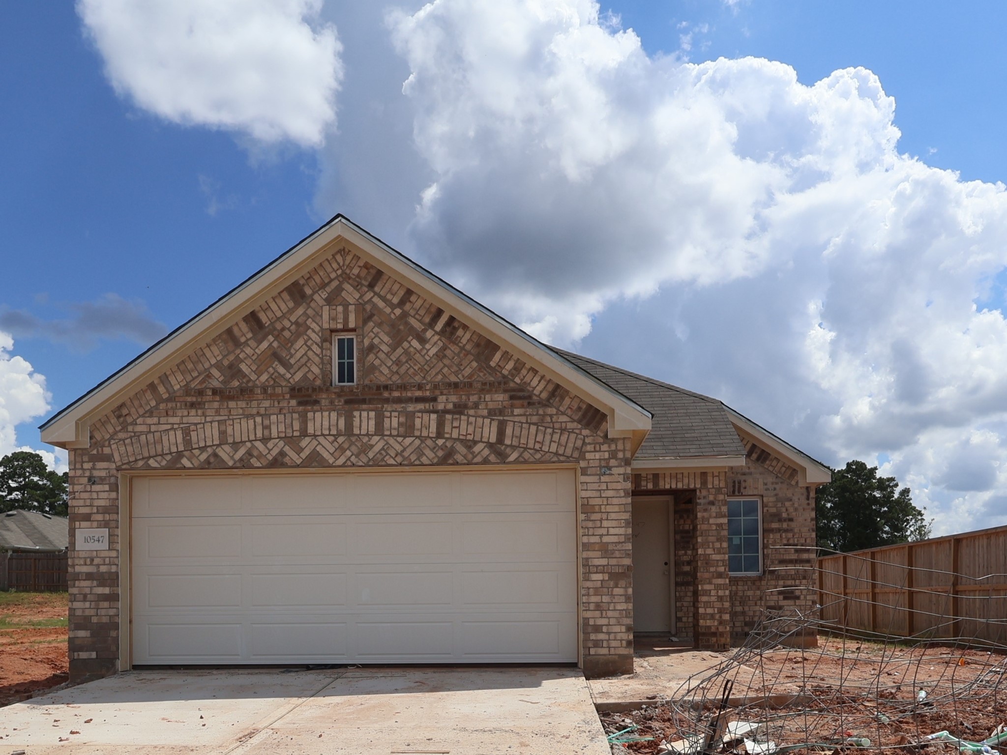 Listing photo 1