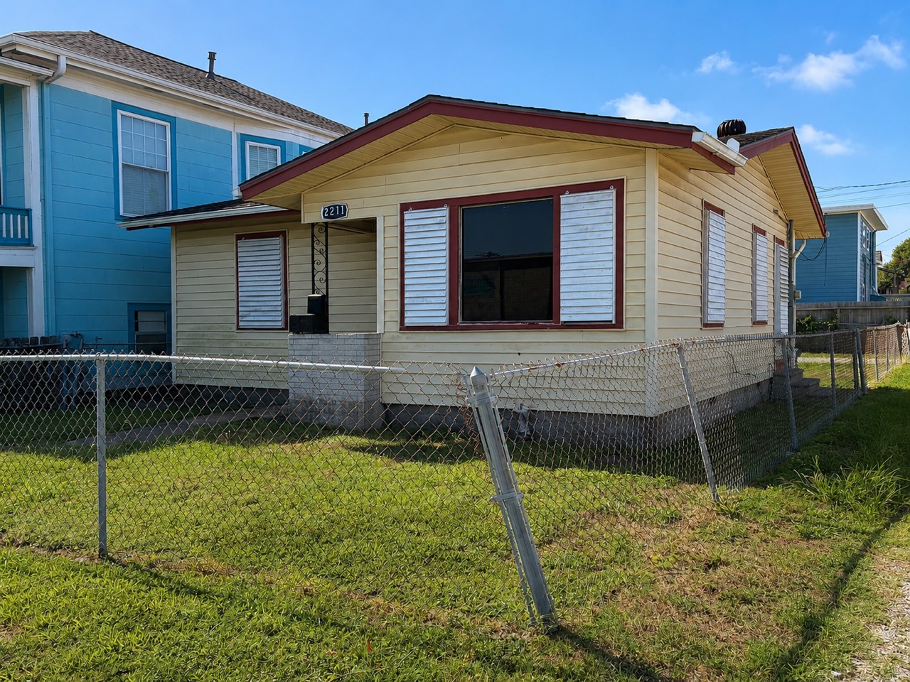 Listing photo 1
