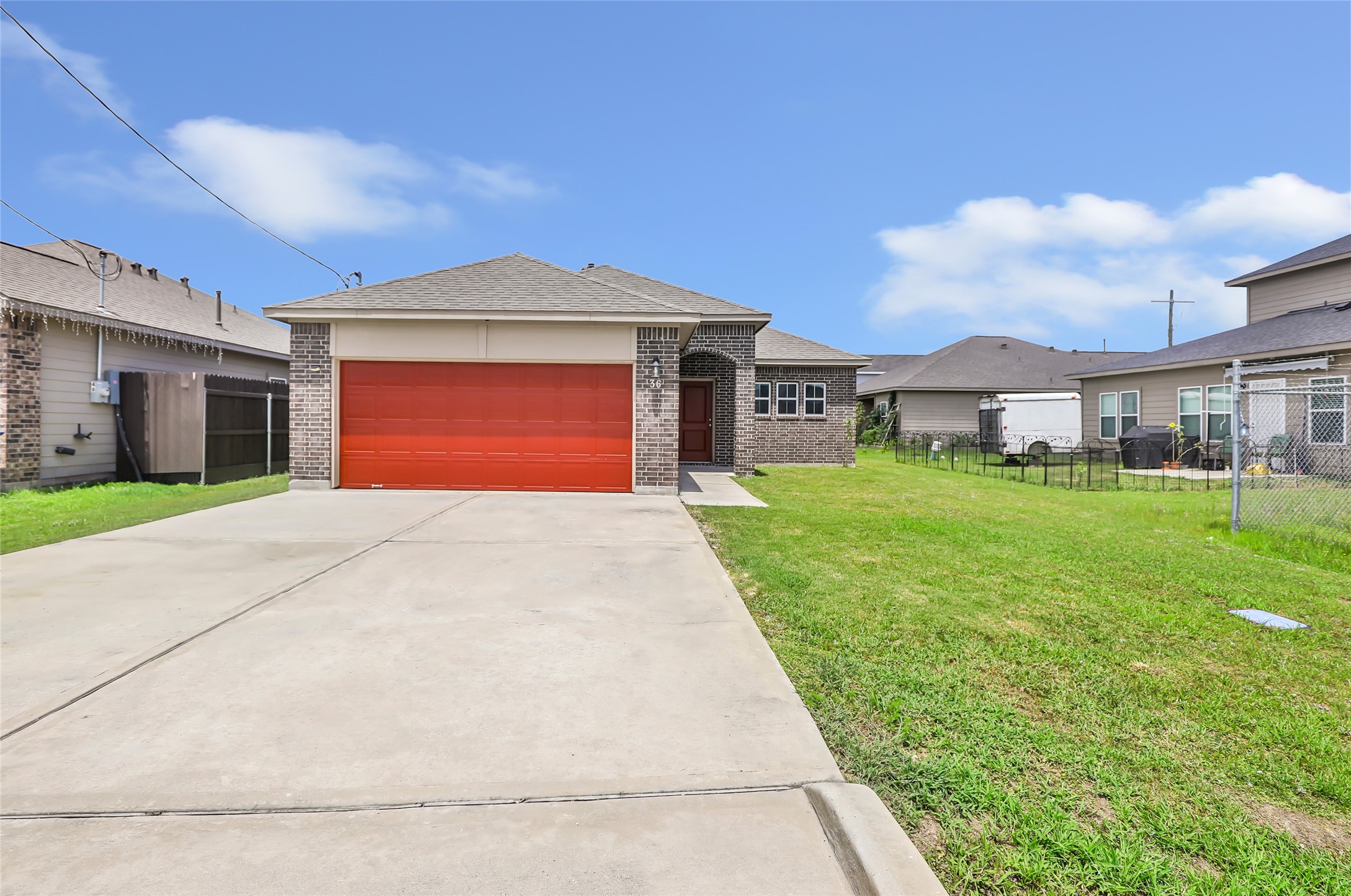 Listing photo 1