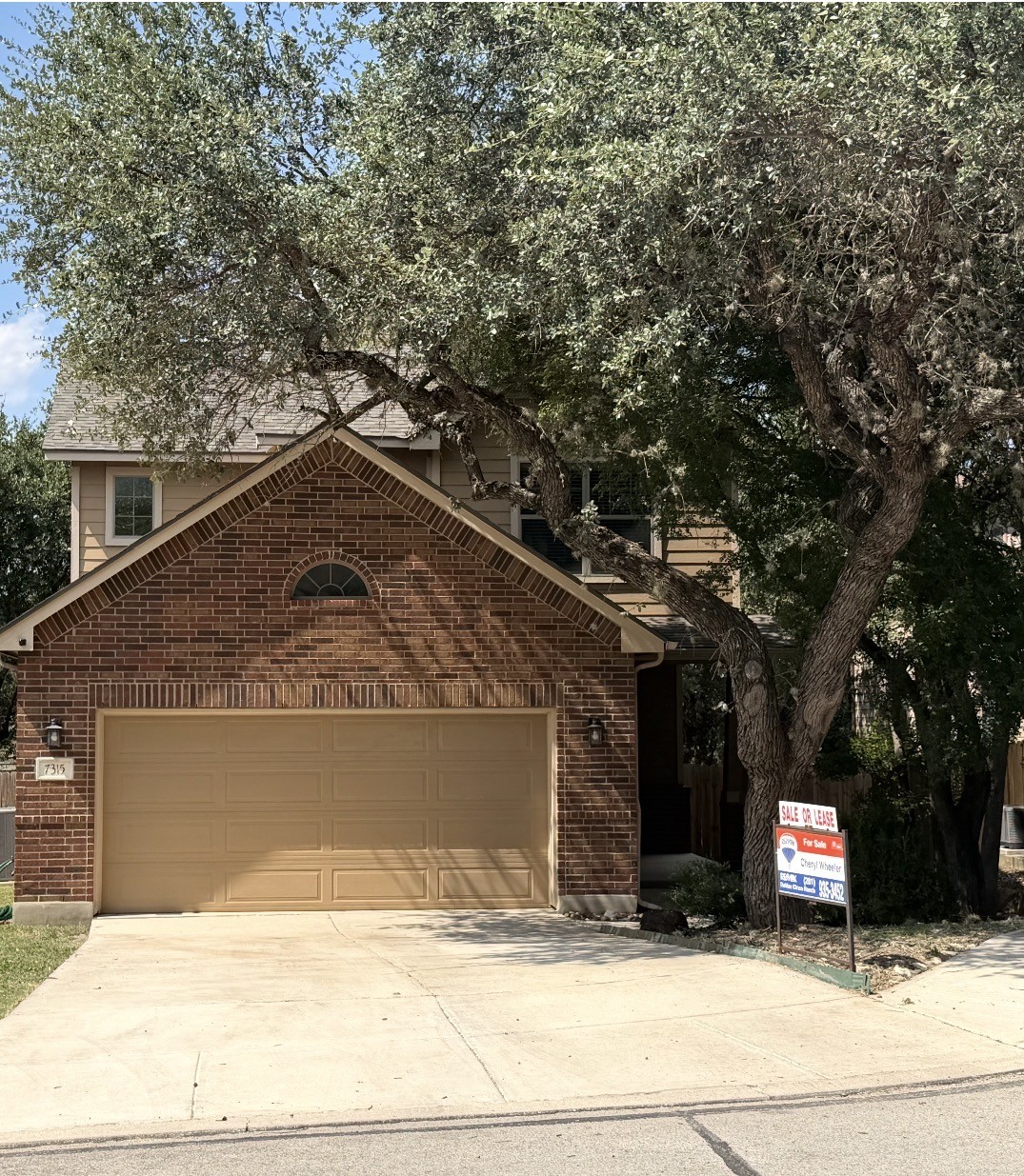 Listing photo 1