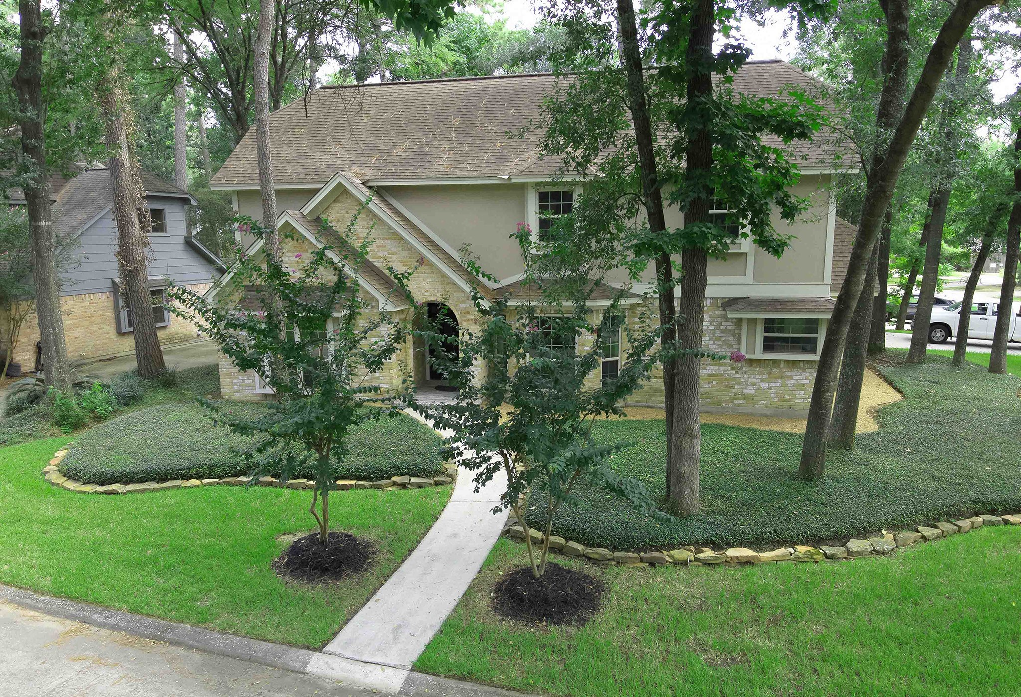 Listing photo 3