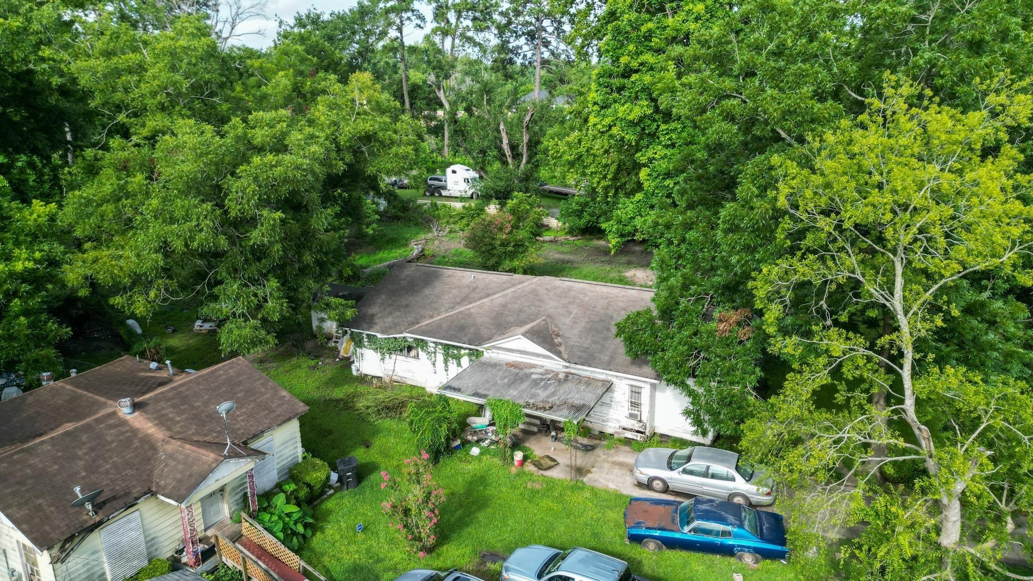 Listing photo 5