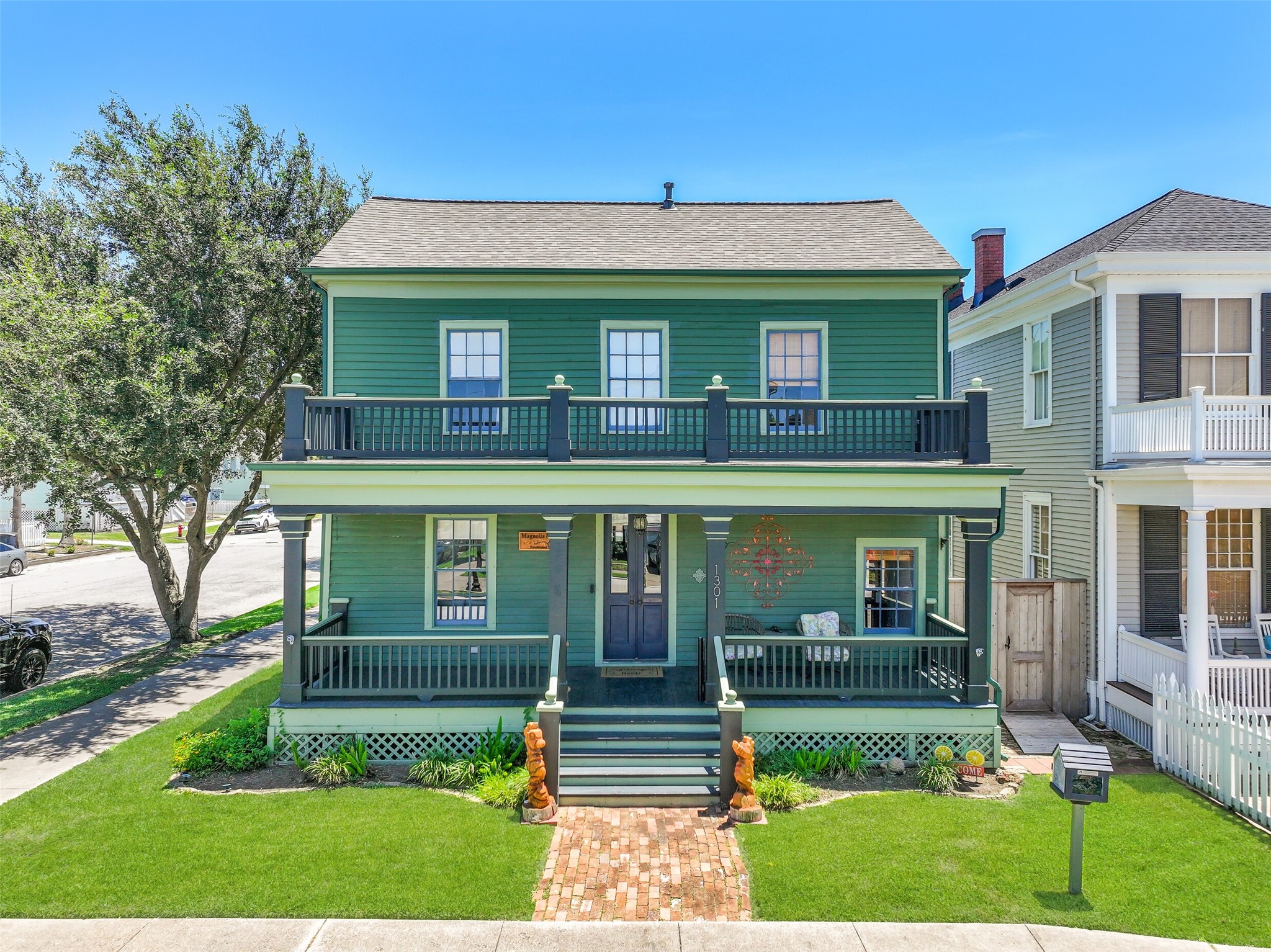Listing photo 1