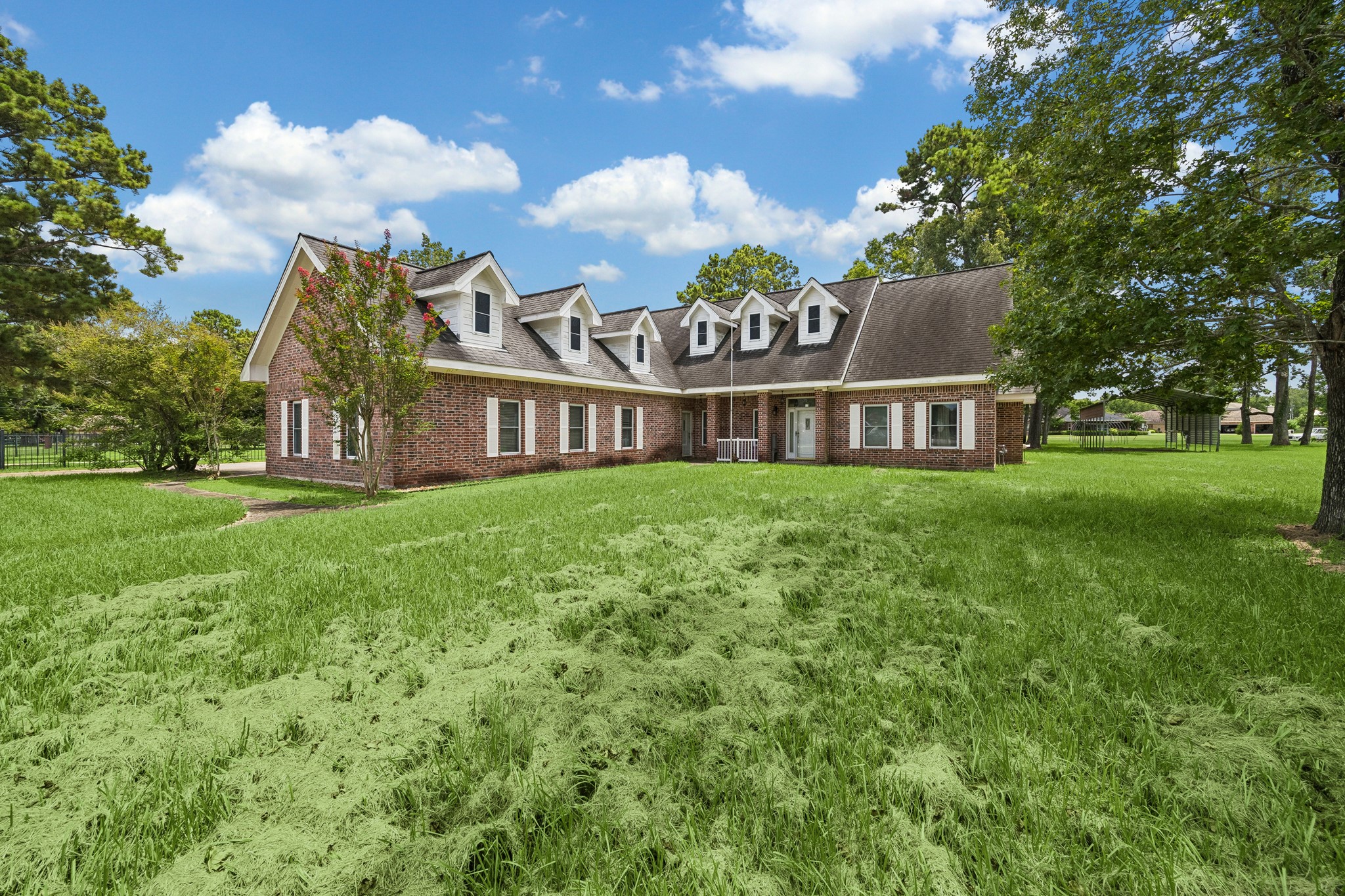 Listing photo 1