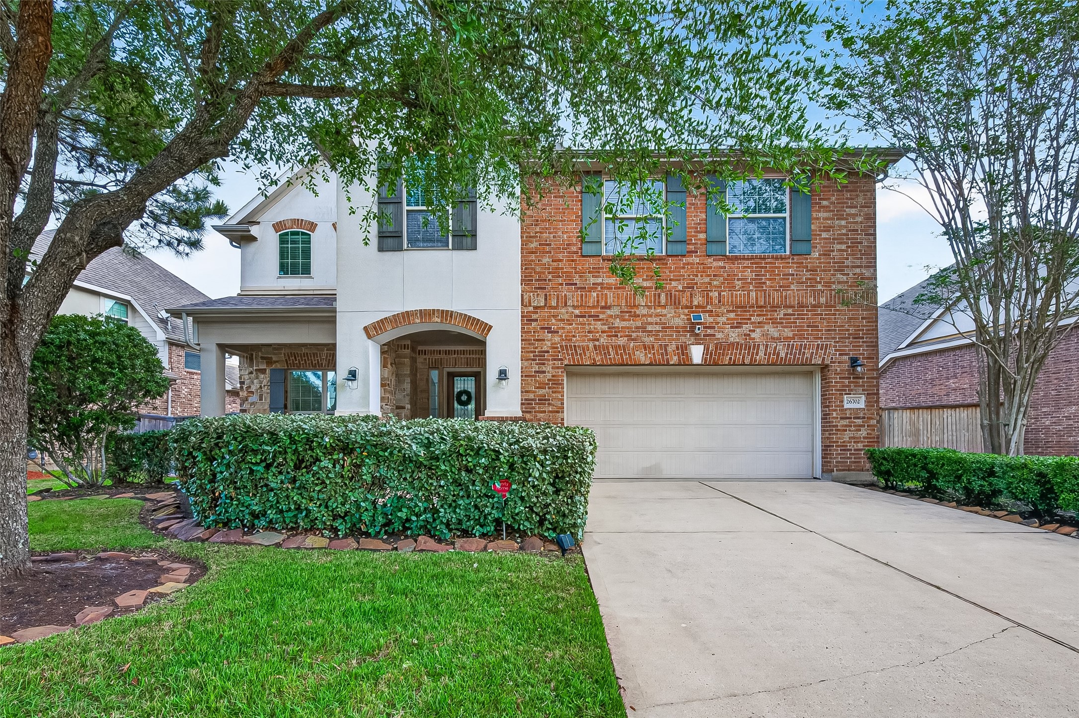 Listing photo 1