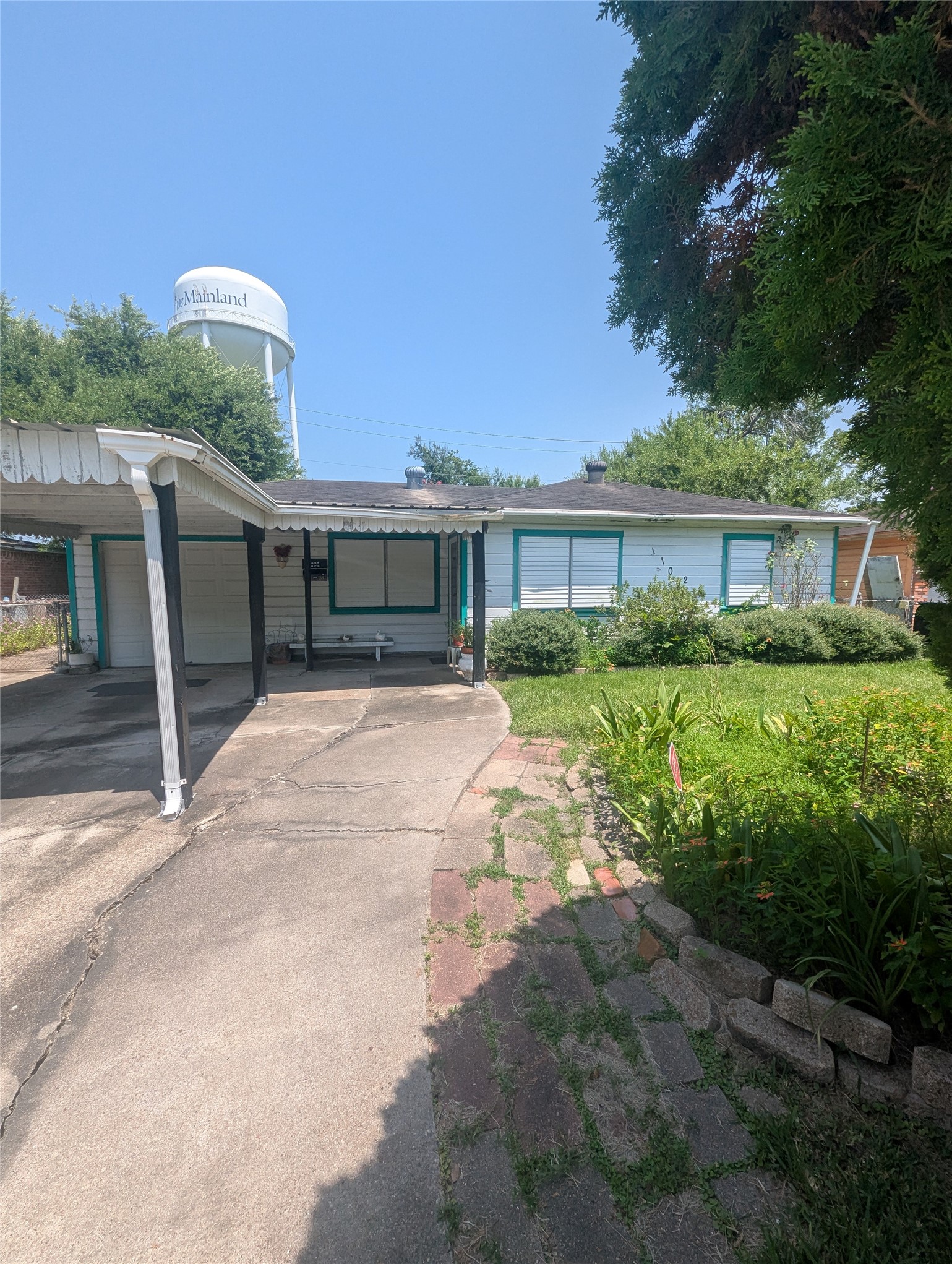 Listing photo 1