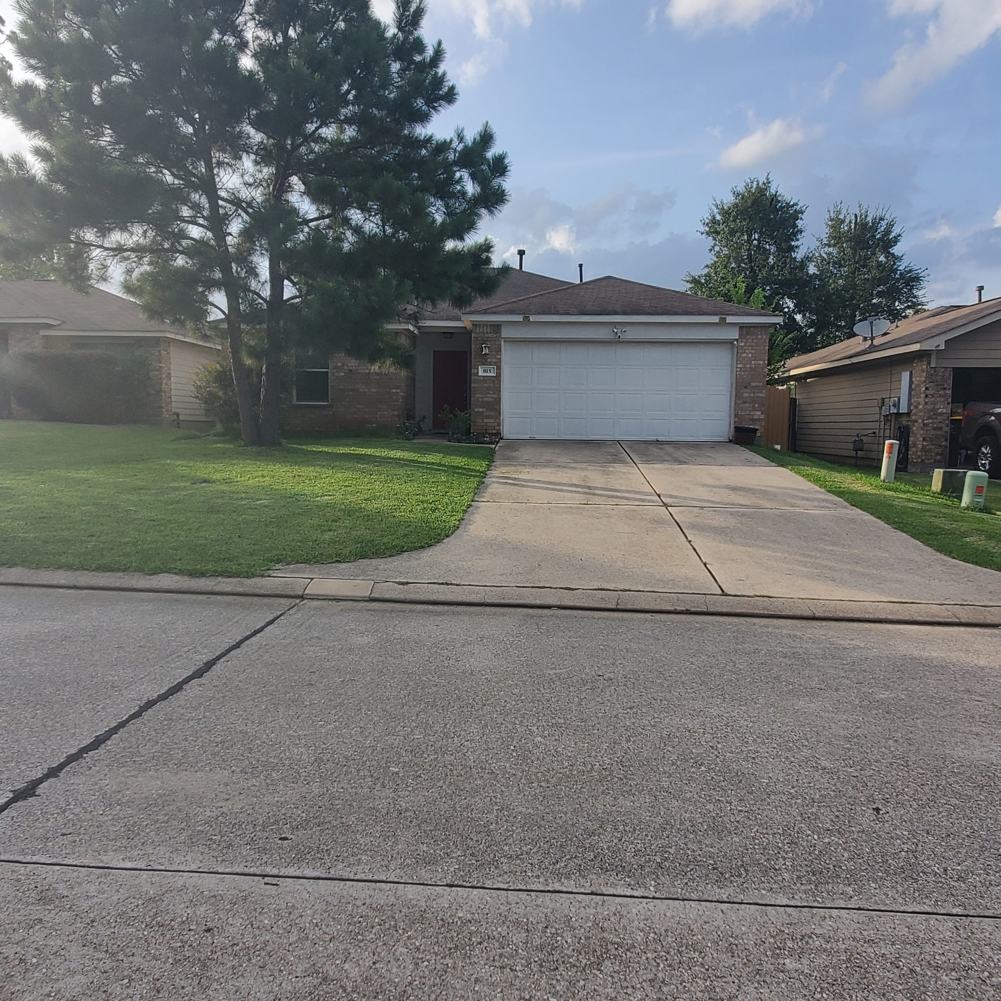 Listing photo 1