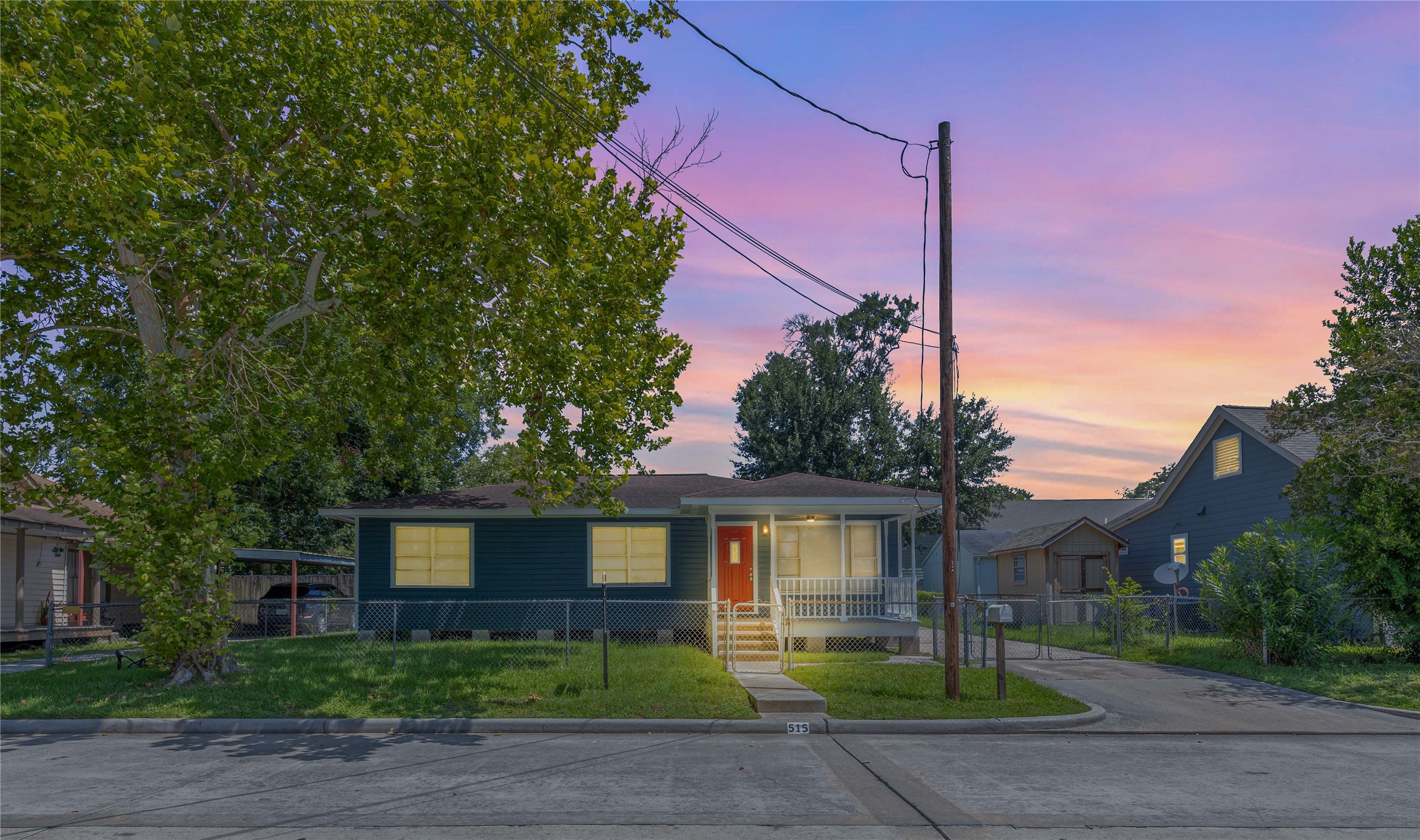 Listing photo 1