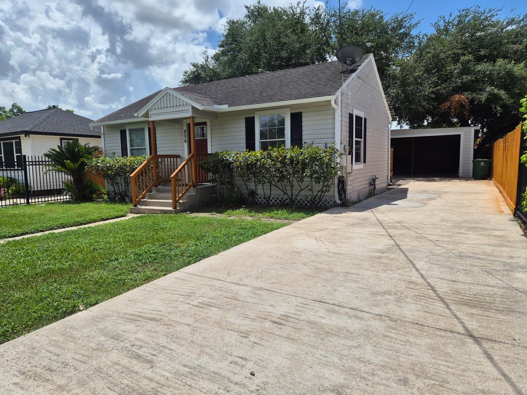Listing photo 2
