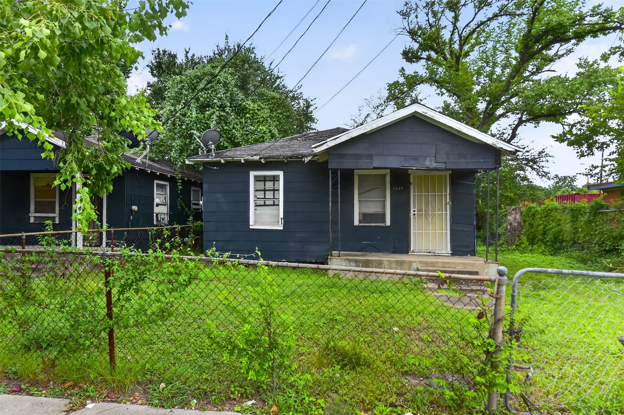 Listing photo 1