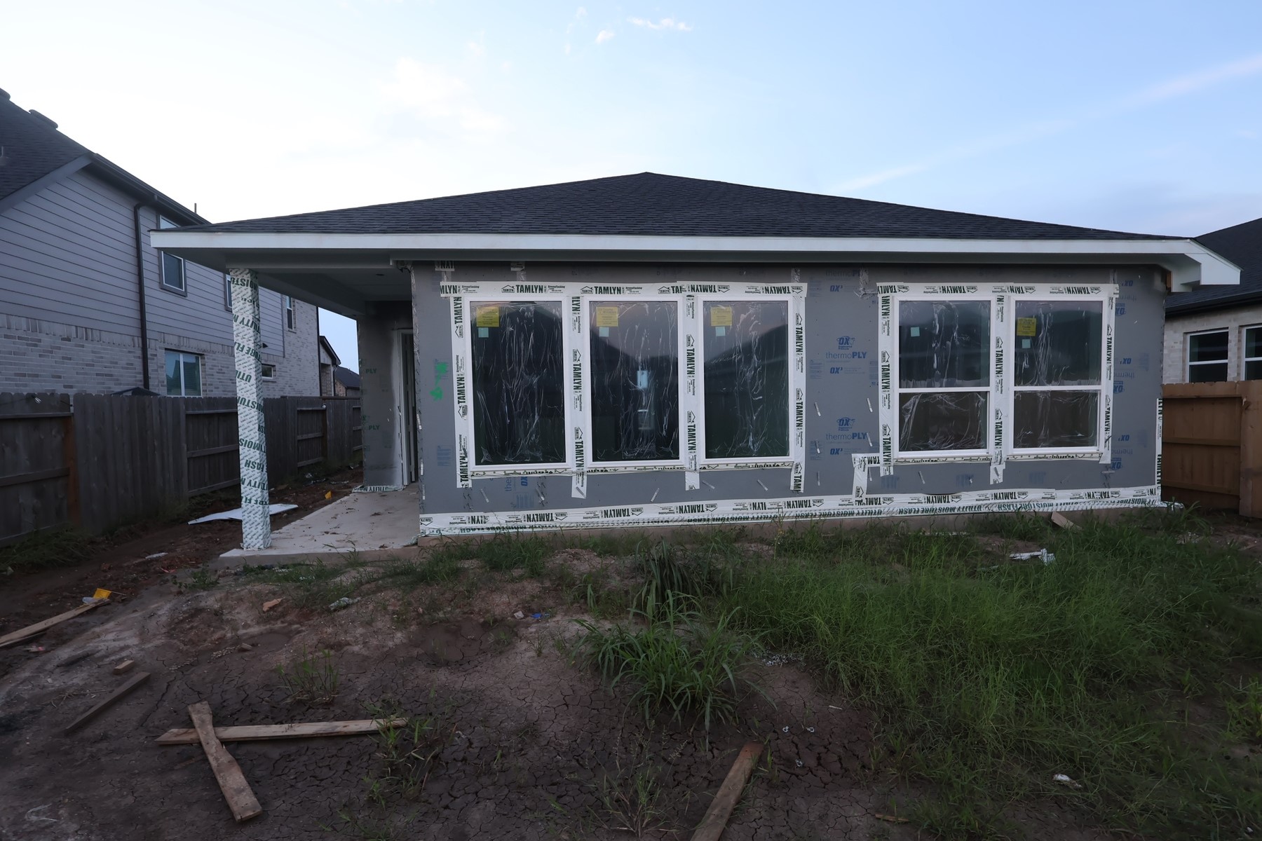 Listing photo 3