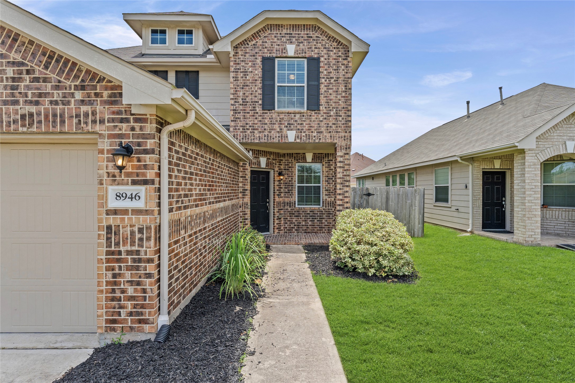 Listing photo 1
