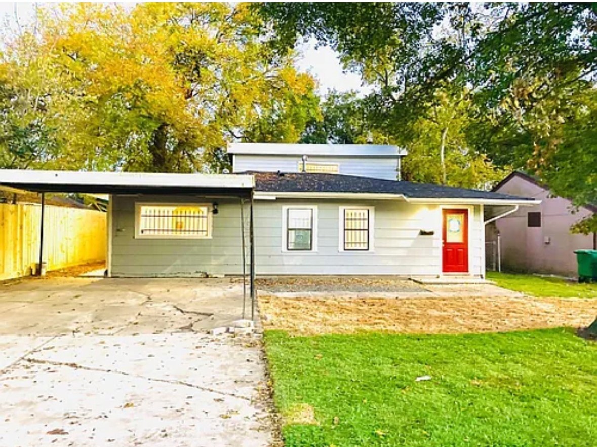Listing photo 1