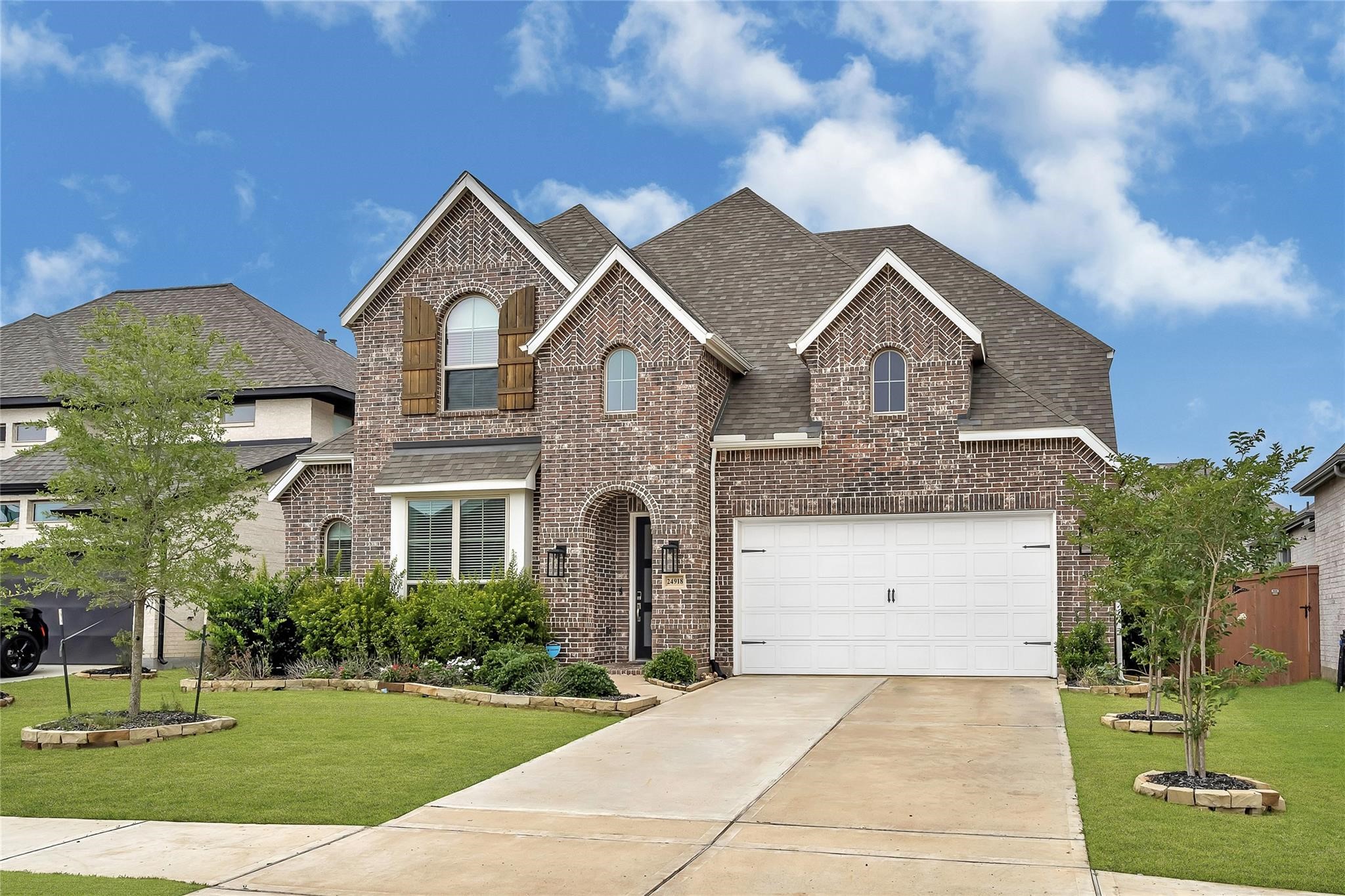 Listing photo 1