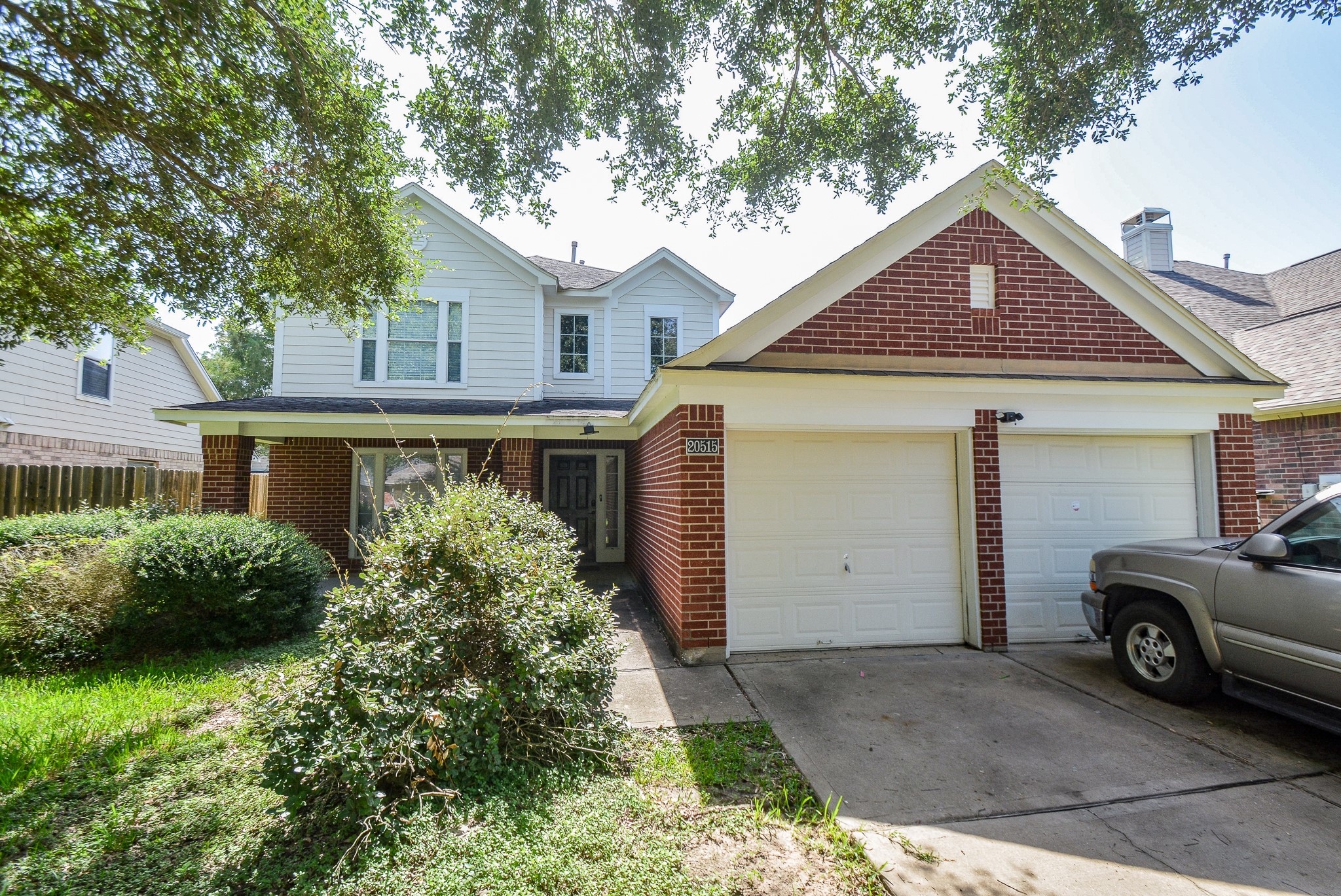 Listing photo 1