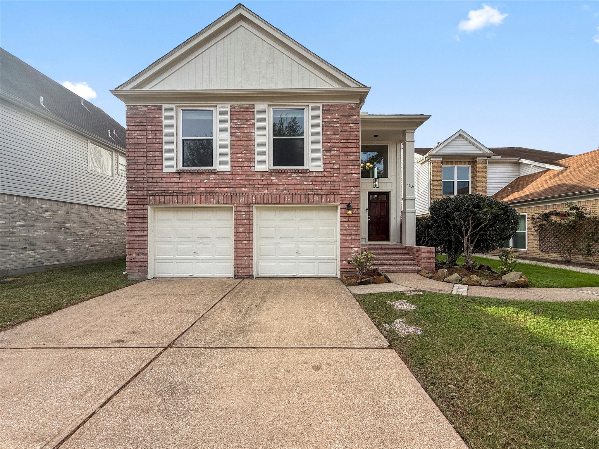 Listing photo 1