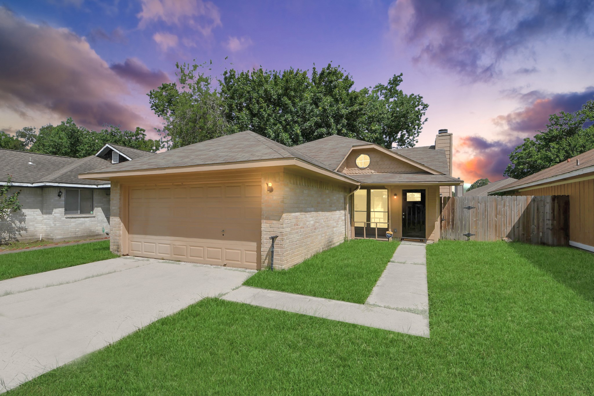 Listing photo 1