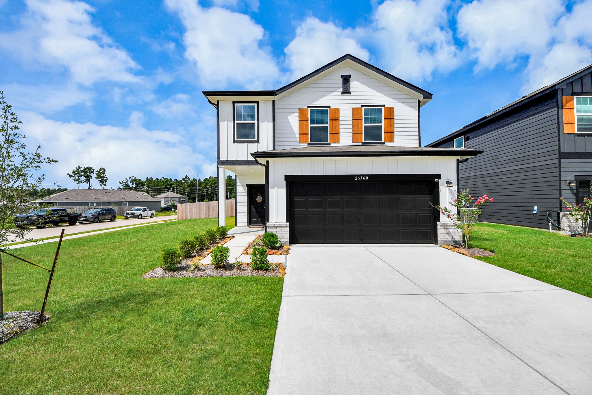 Listing photo 1