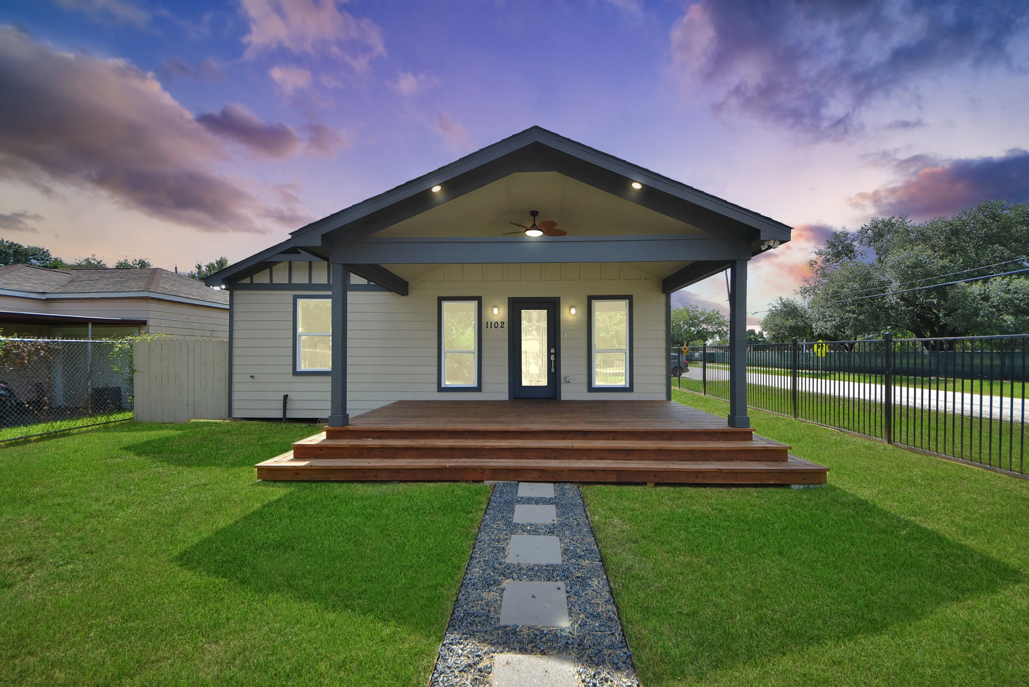 Listing photo 1