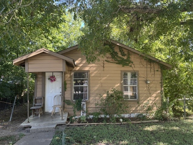 Listing photo 1