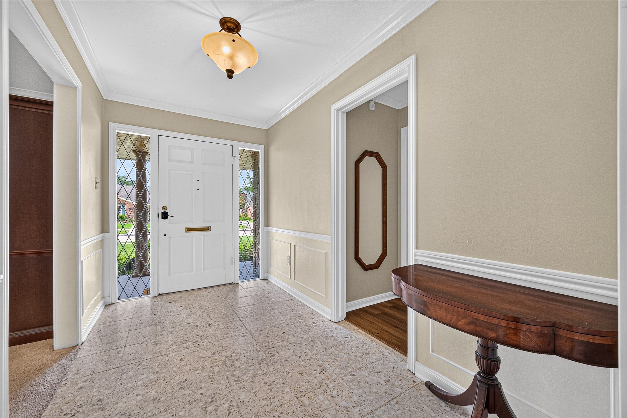 Listing photo 5