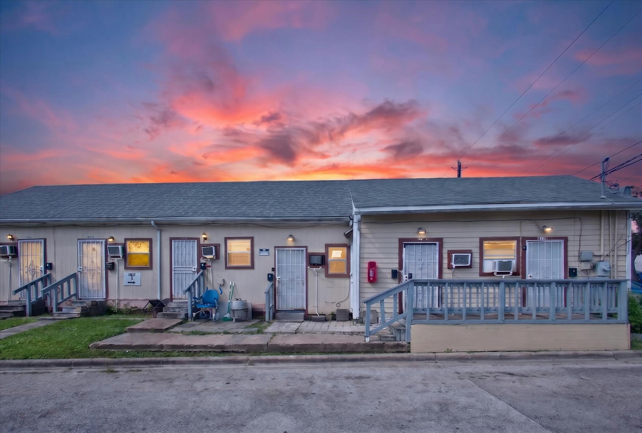 Listing photo 1
