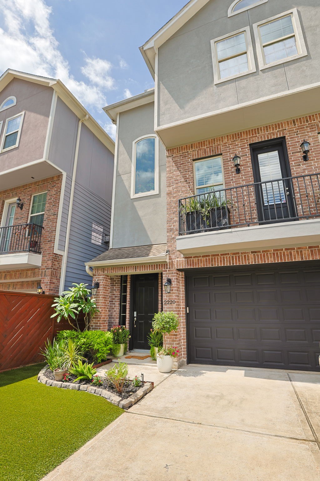 Listing photo 4