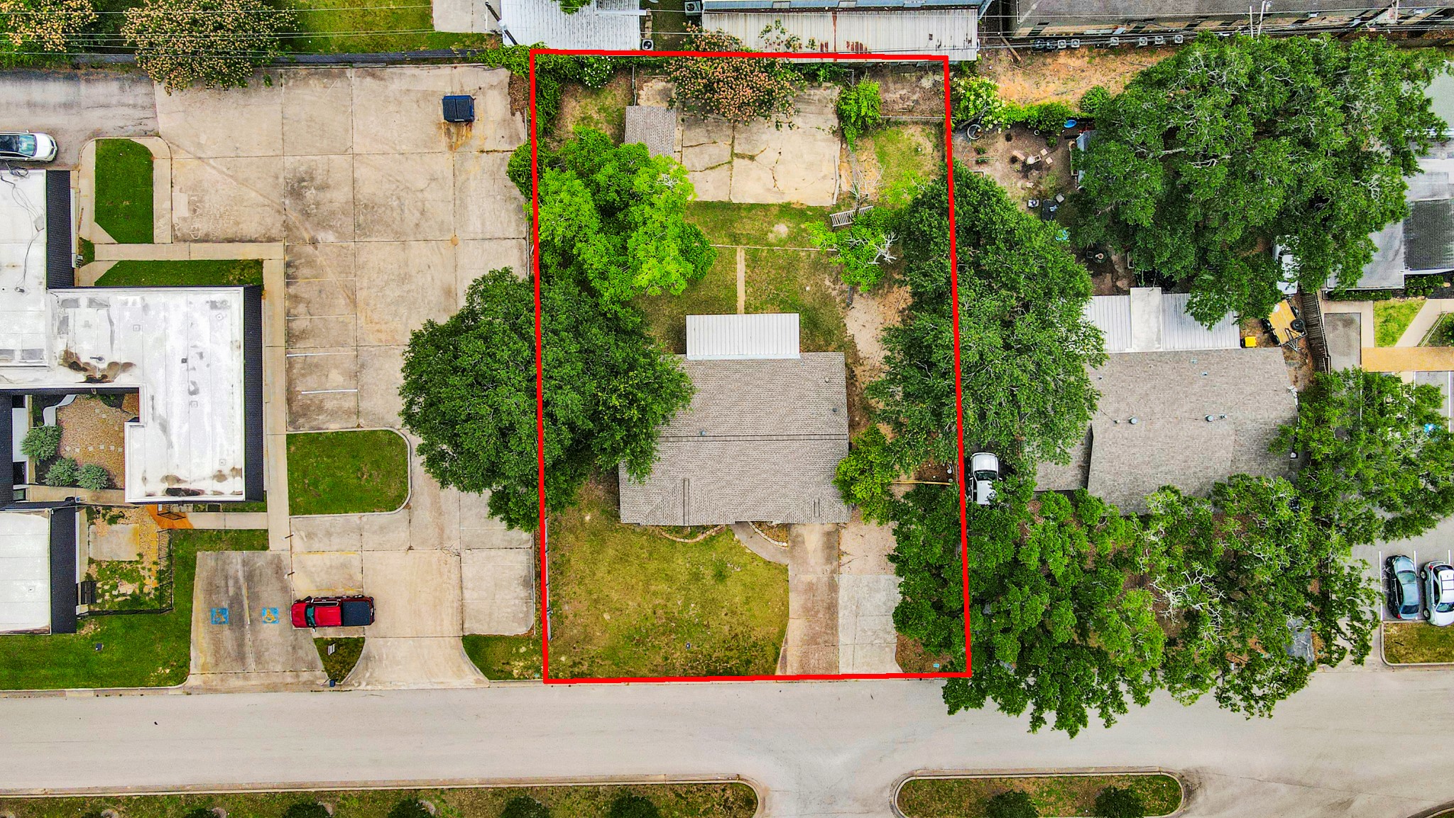 Listing photo 1