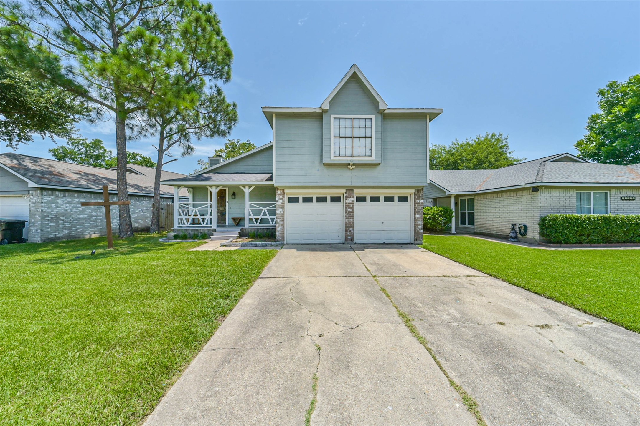 Listing photo 2
