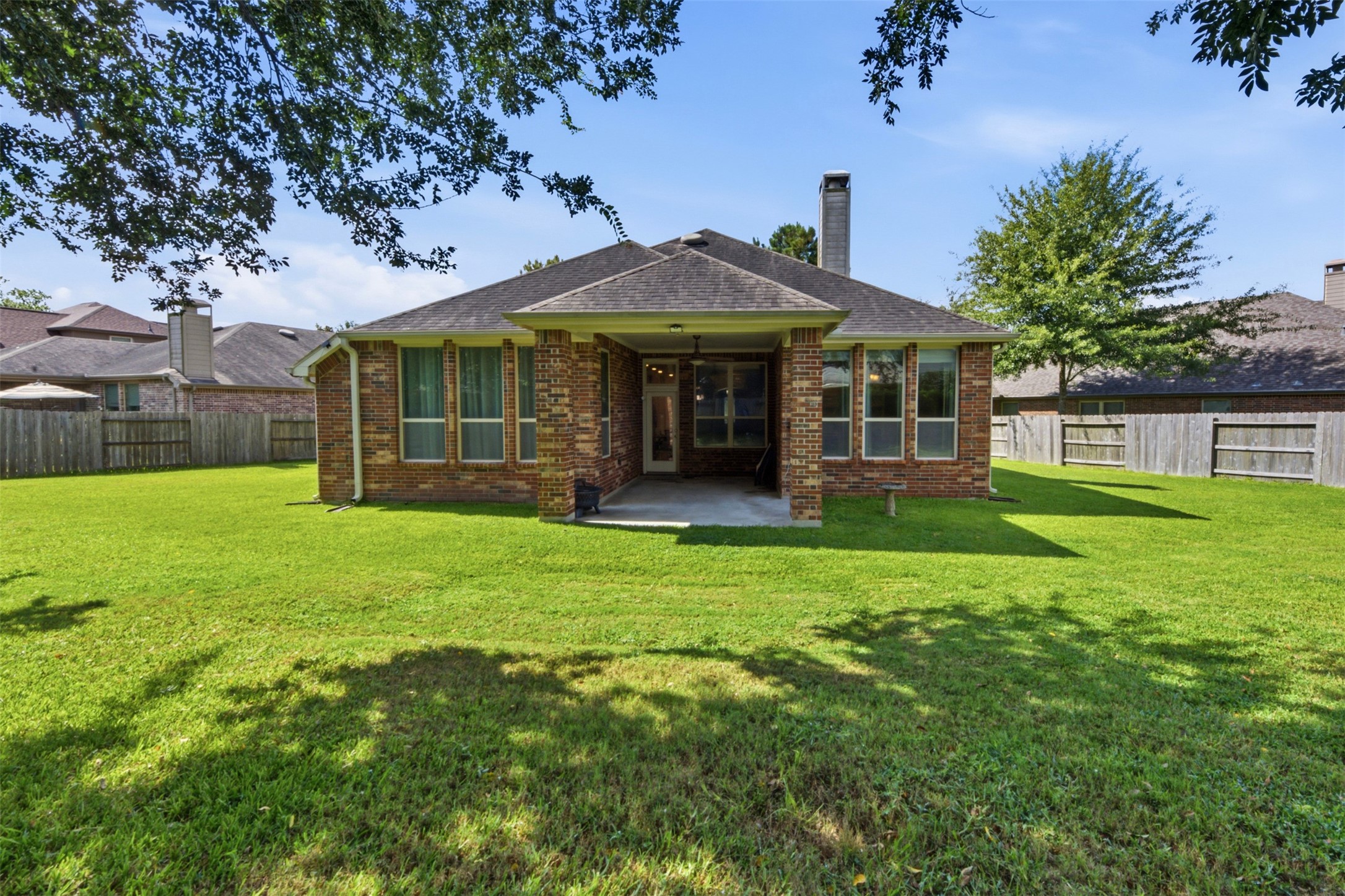 Listing photo 5