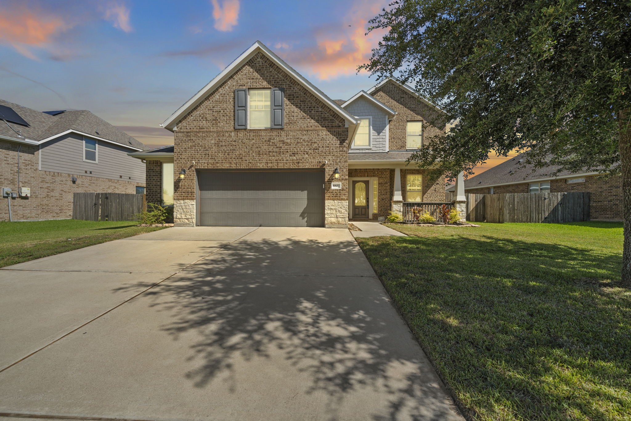 Listing photo 1
