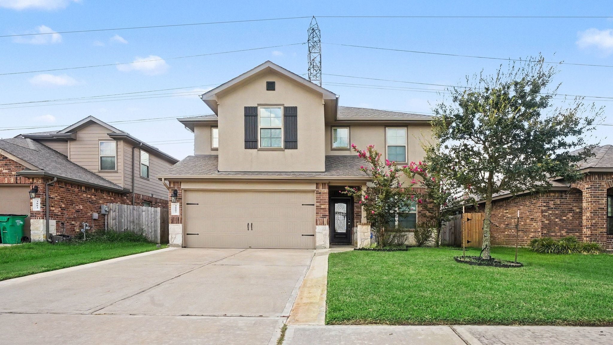 Listing photo 1