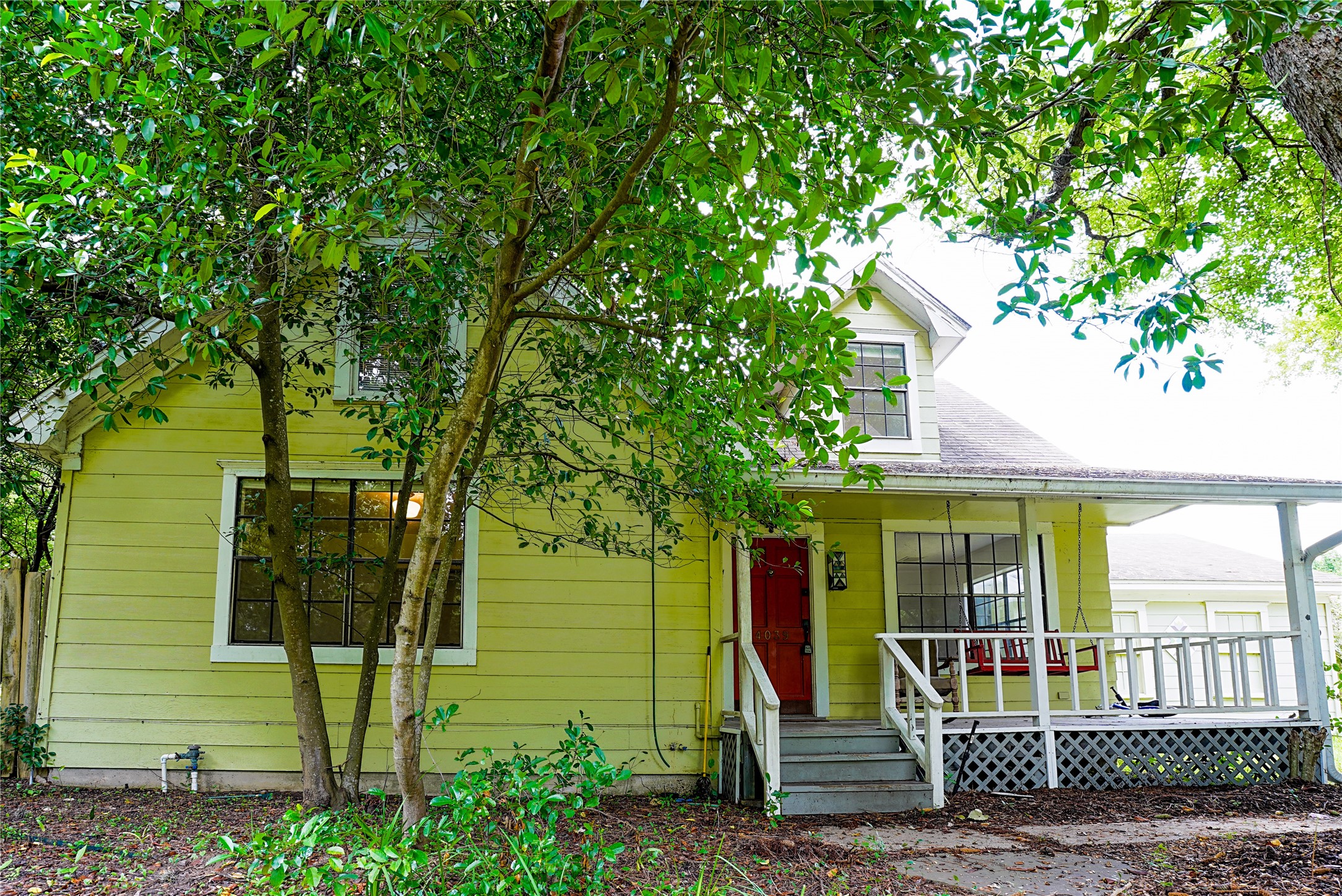Listing photo 3