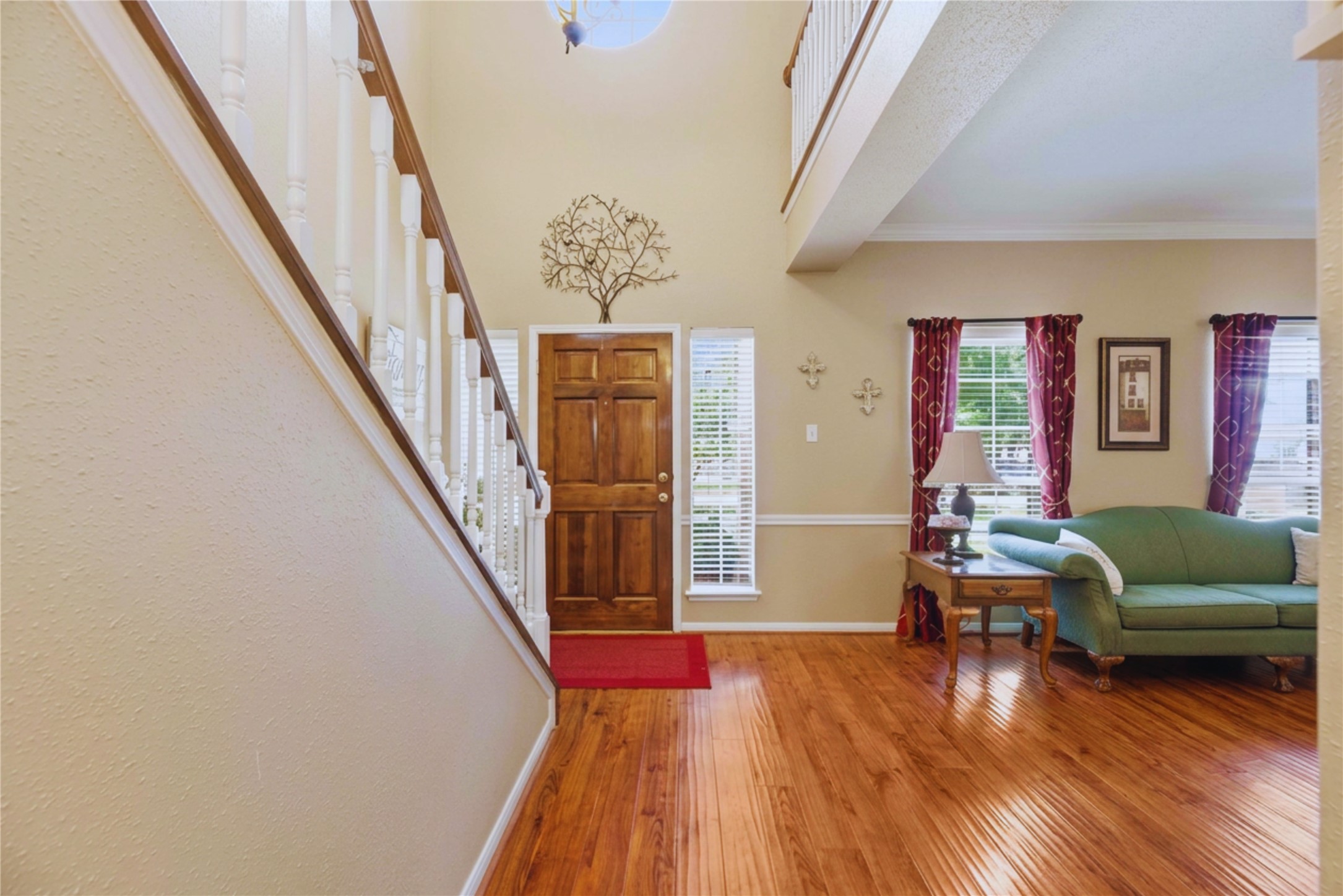 Listing photo 3