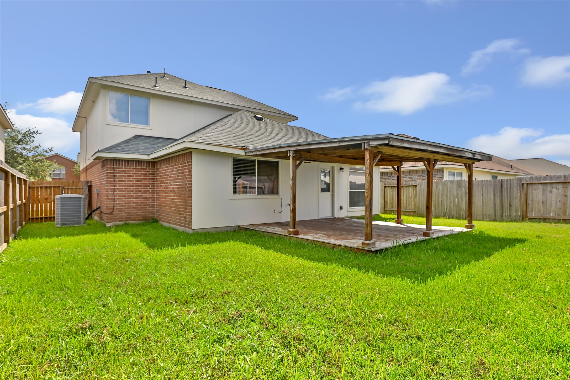 Listing photo 4