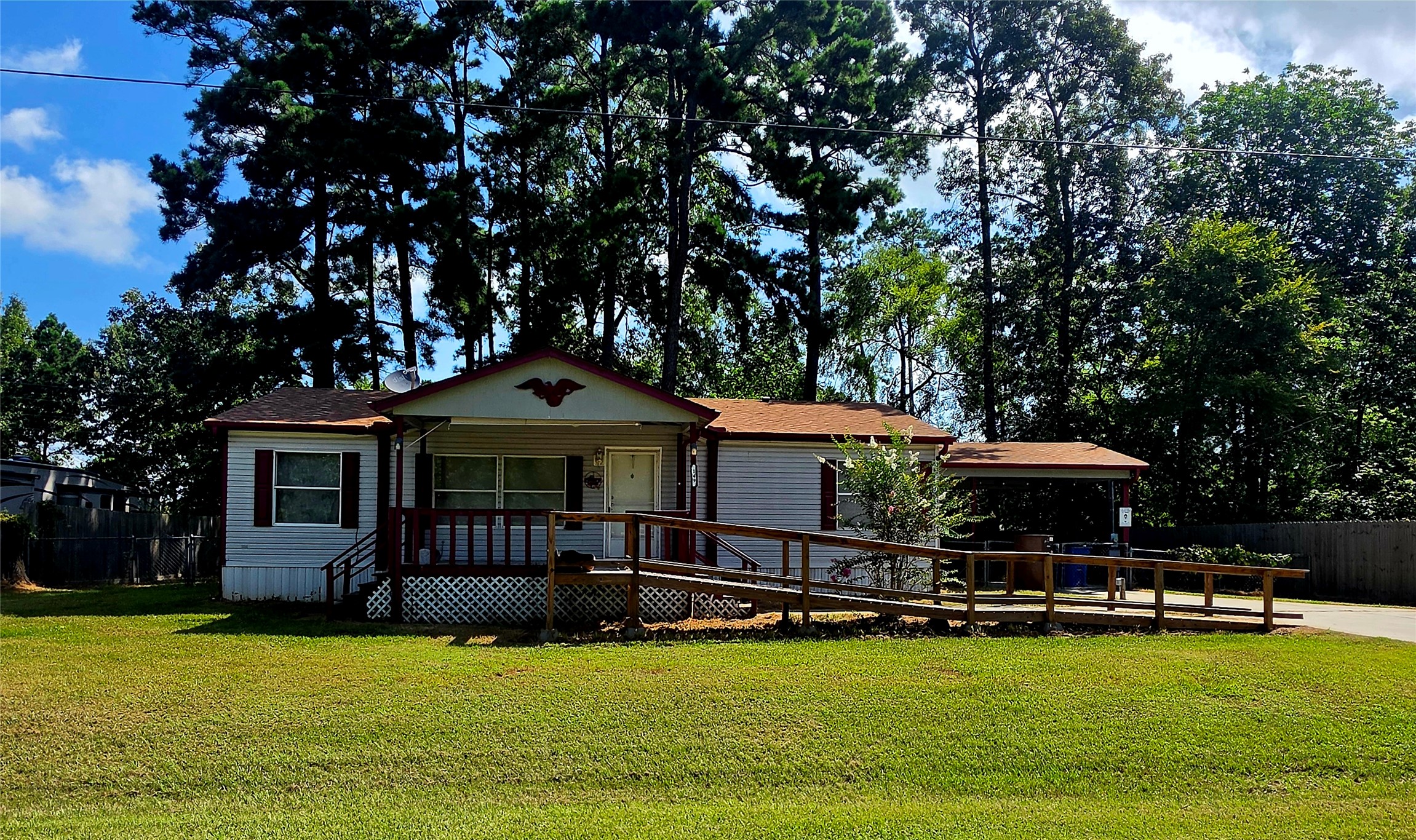Listing photo 1