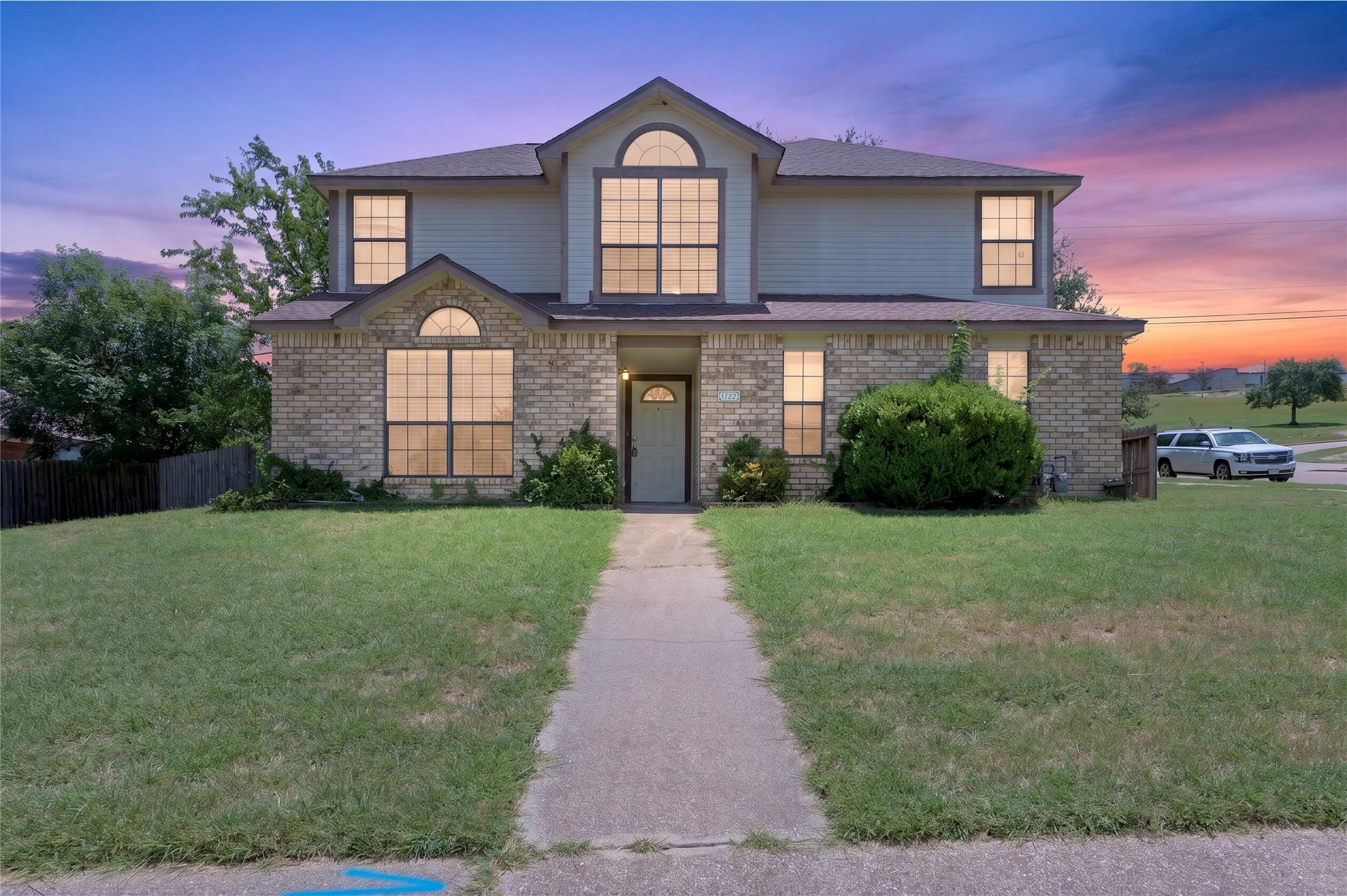 Listing photo 1