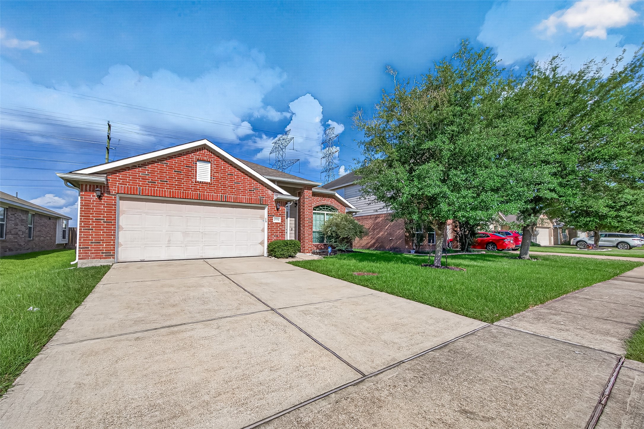 Listing photo 1
