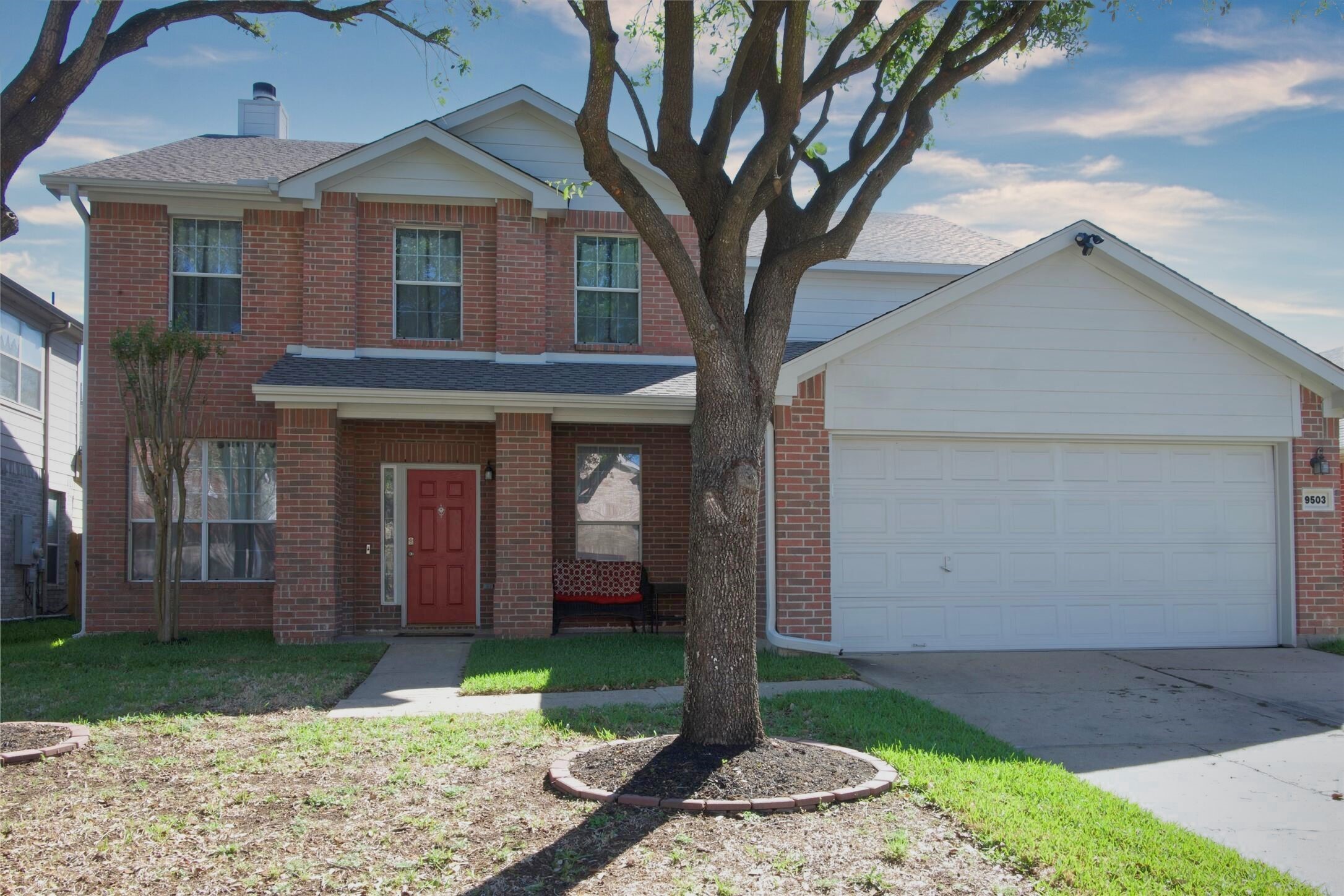 Listing photo 1