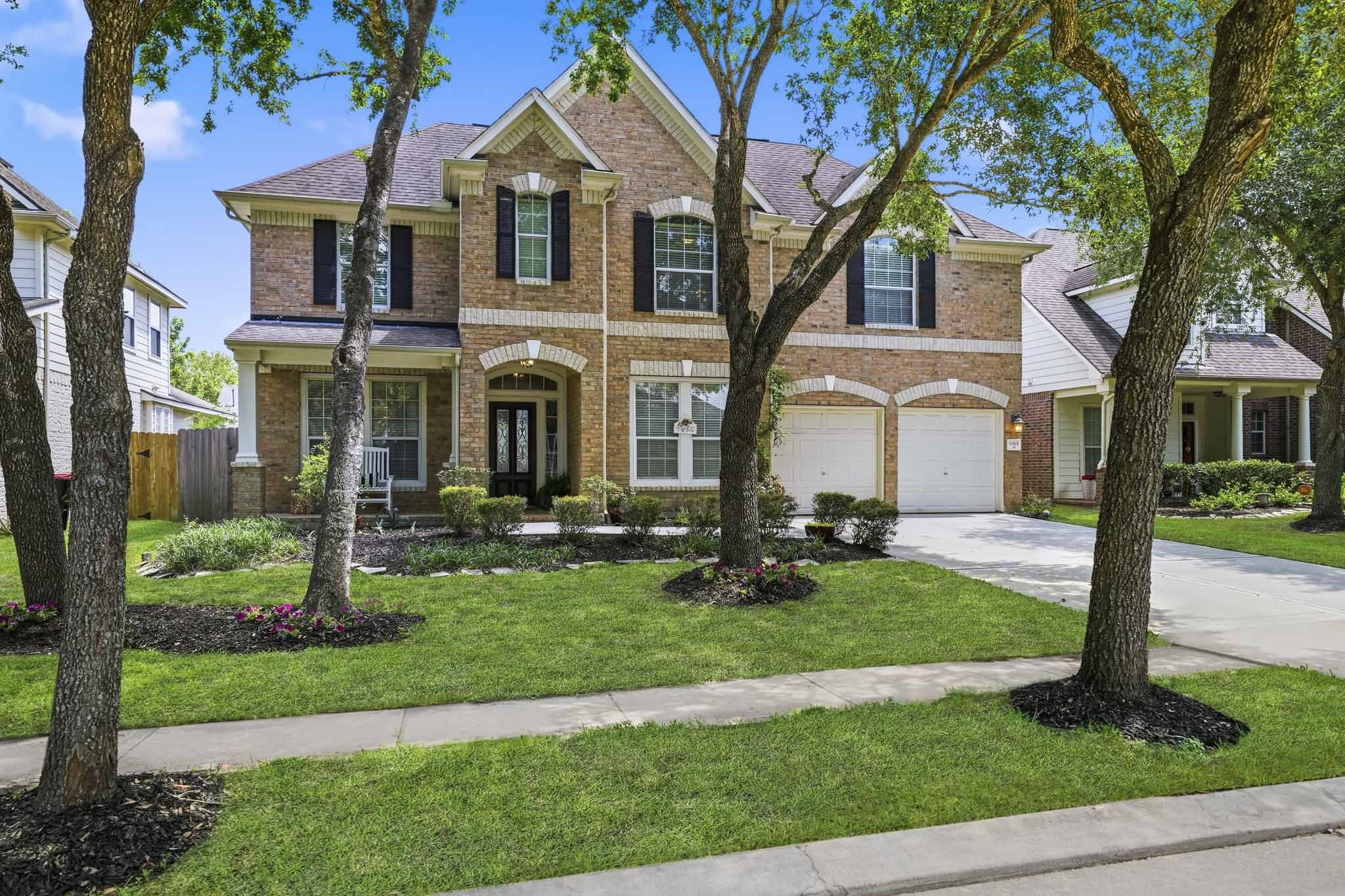 Listing photo 1