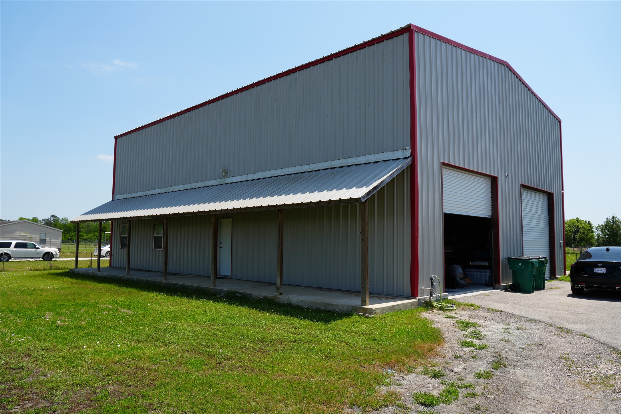 Listing photo 1