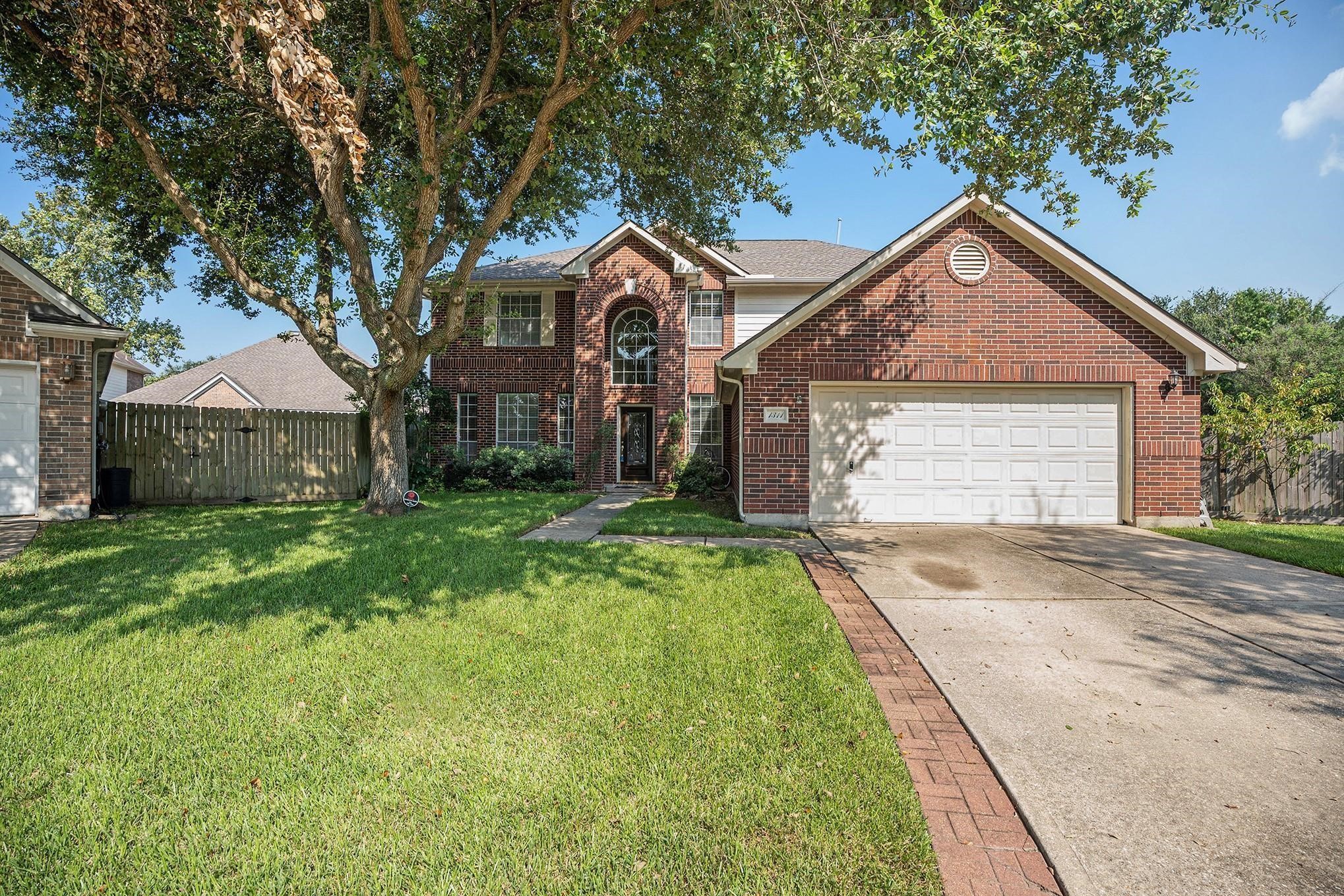 Listing photo 1