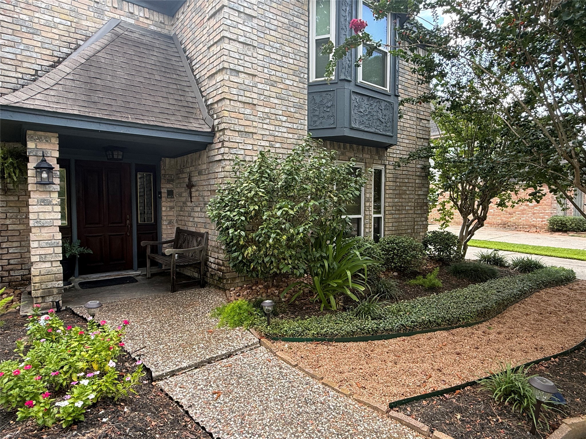 Listing photo 3