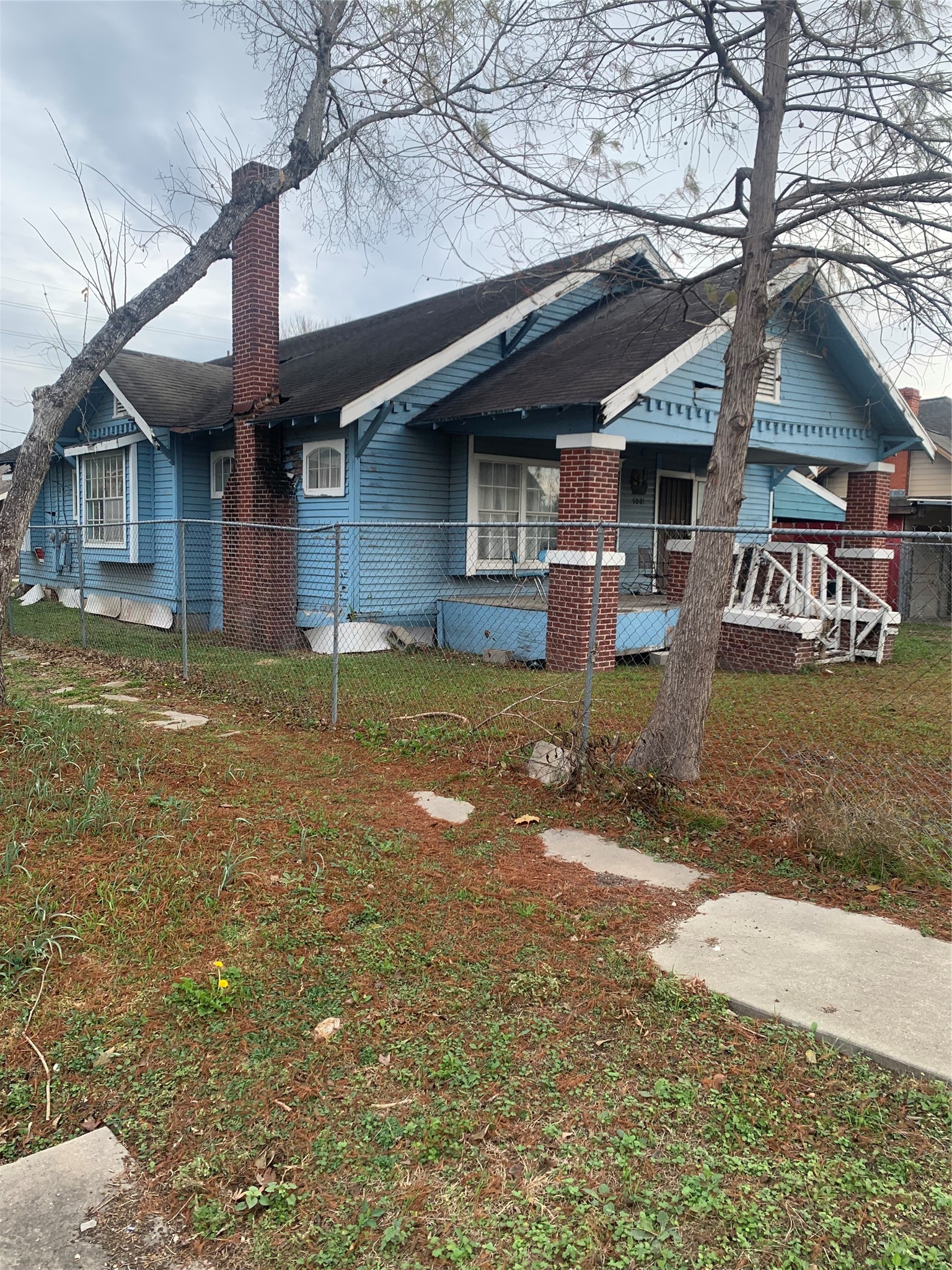 Listing photo 1